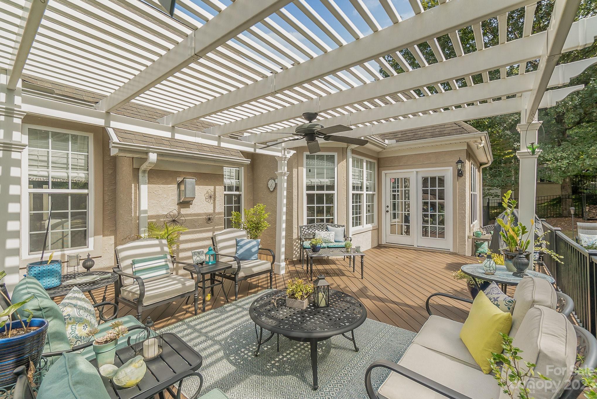 7818 Sand Trap Lane