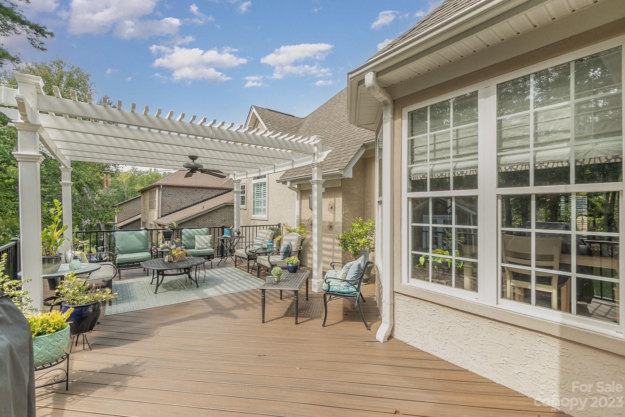 7818 Sand Trap Lane