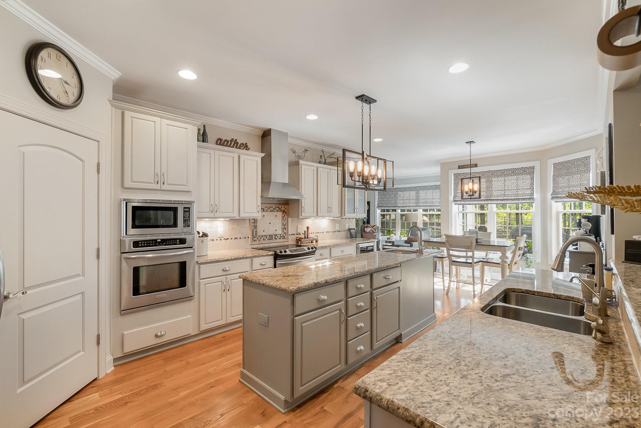 7818 Sand Trap Lane
