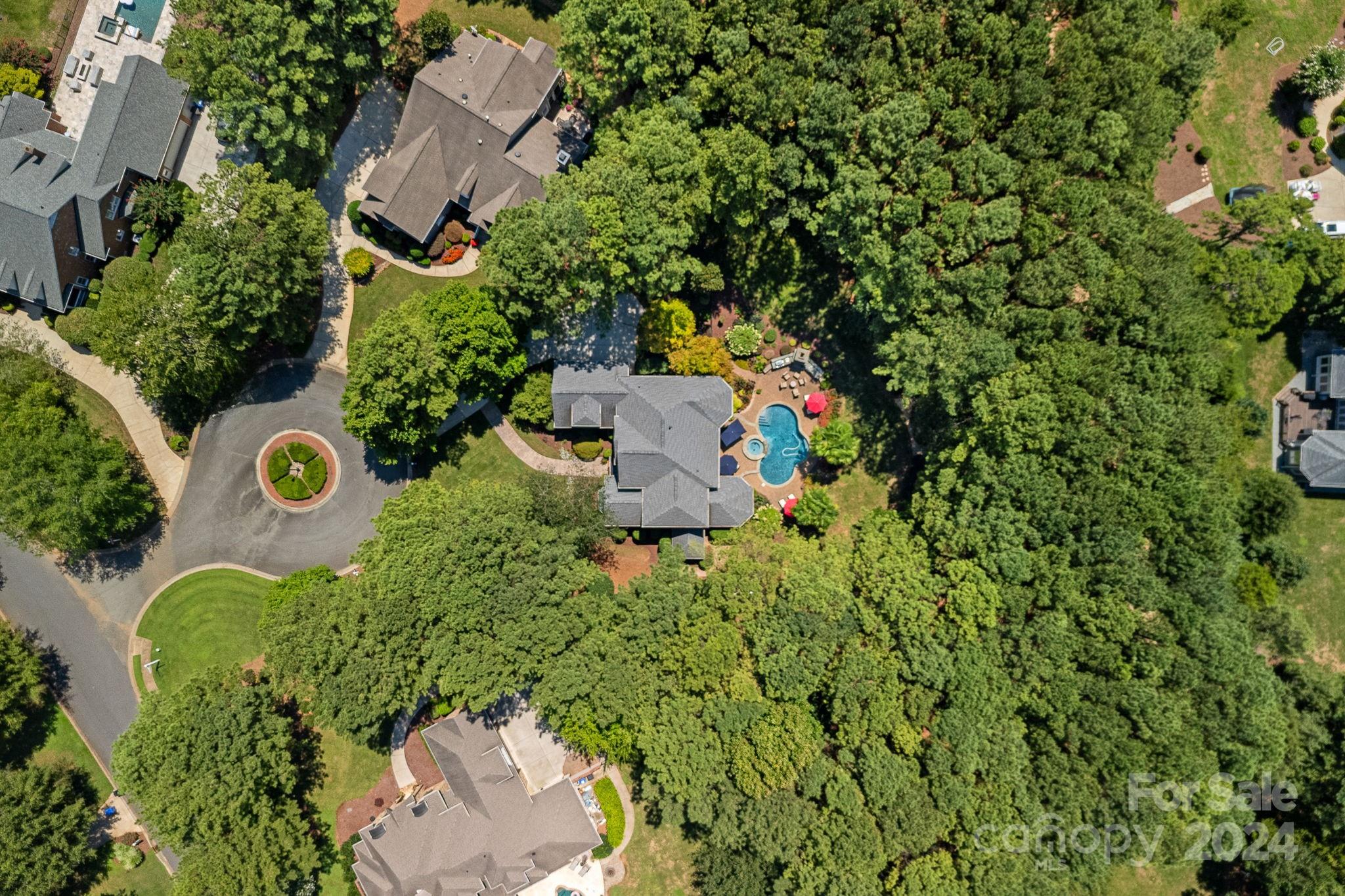 108 Barnstable Court | The Point | Trump National Golf Club of Charlotte