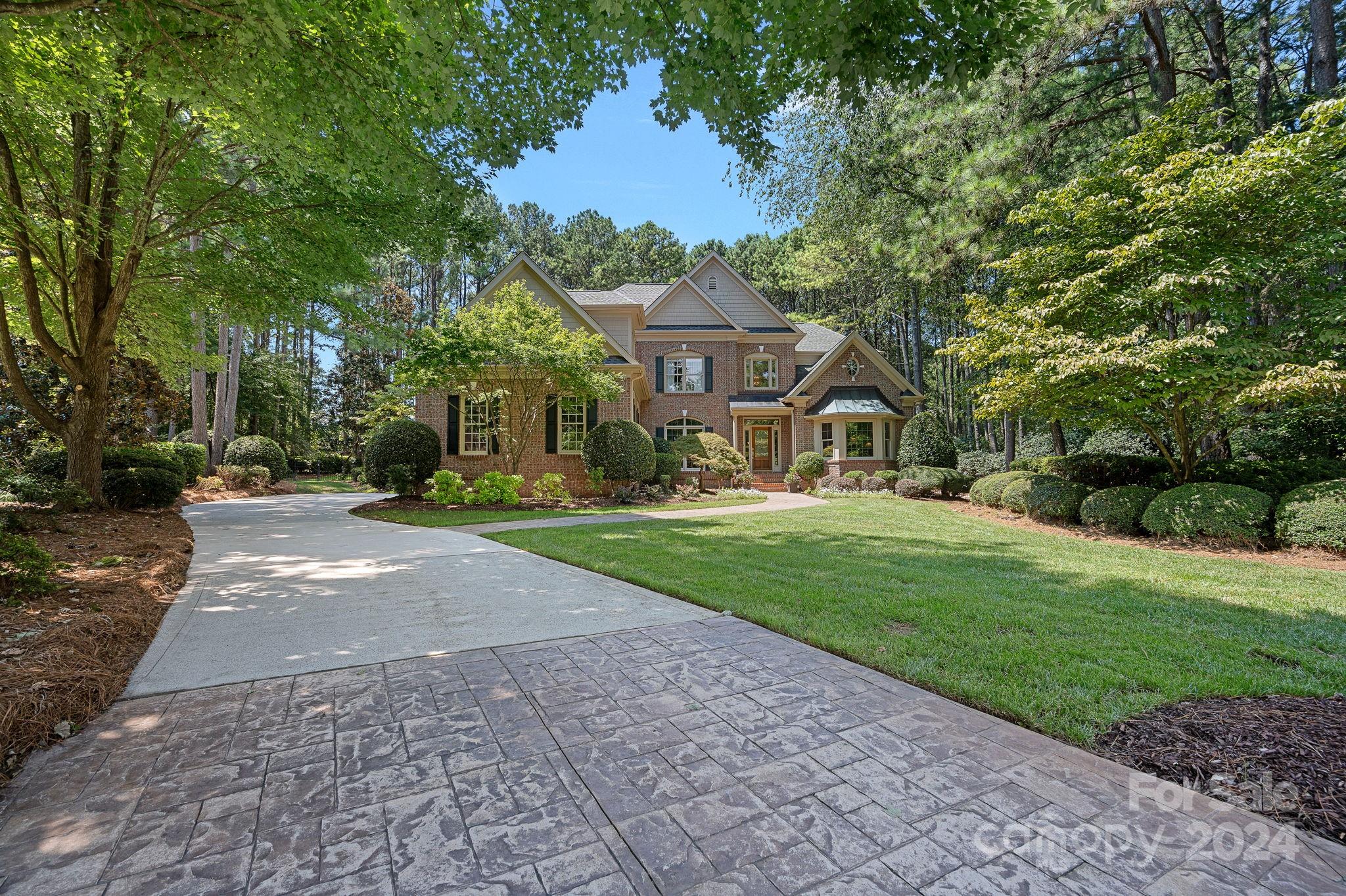 108 Barnstable Court | The Point | Trump National Golf Club of Charlotte