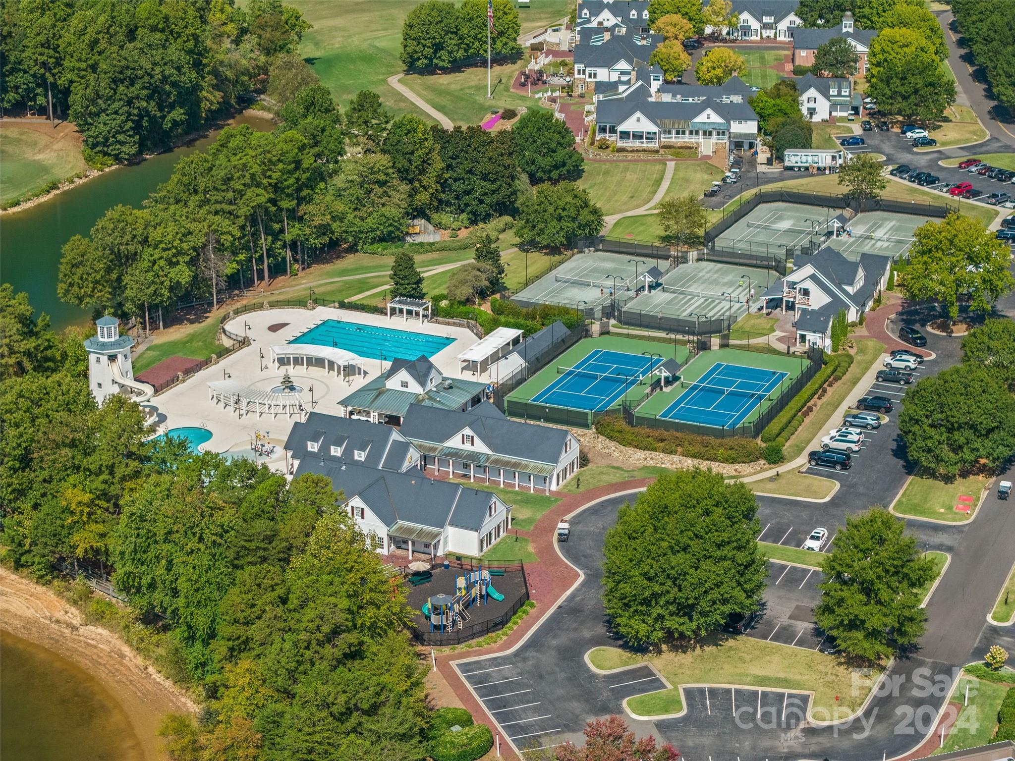 108 Barnstable Court | The Point | Trump National Golf Club of Charlotte