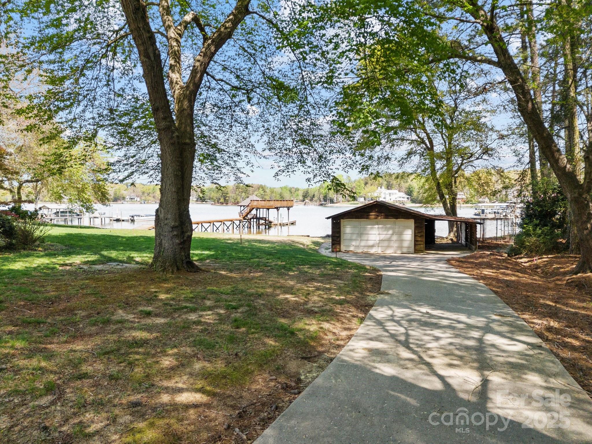 126 Balmoral — Brawley Peninsula | Lake Norman A Buyer Success Story