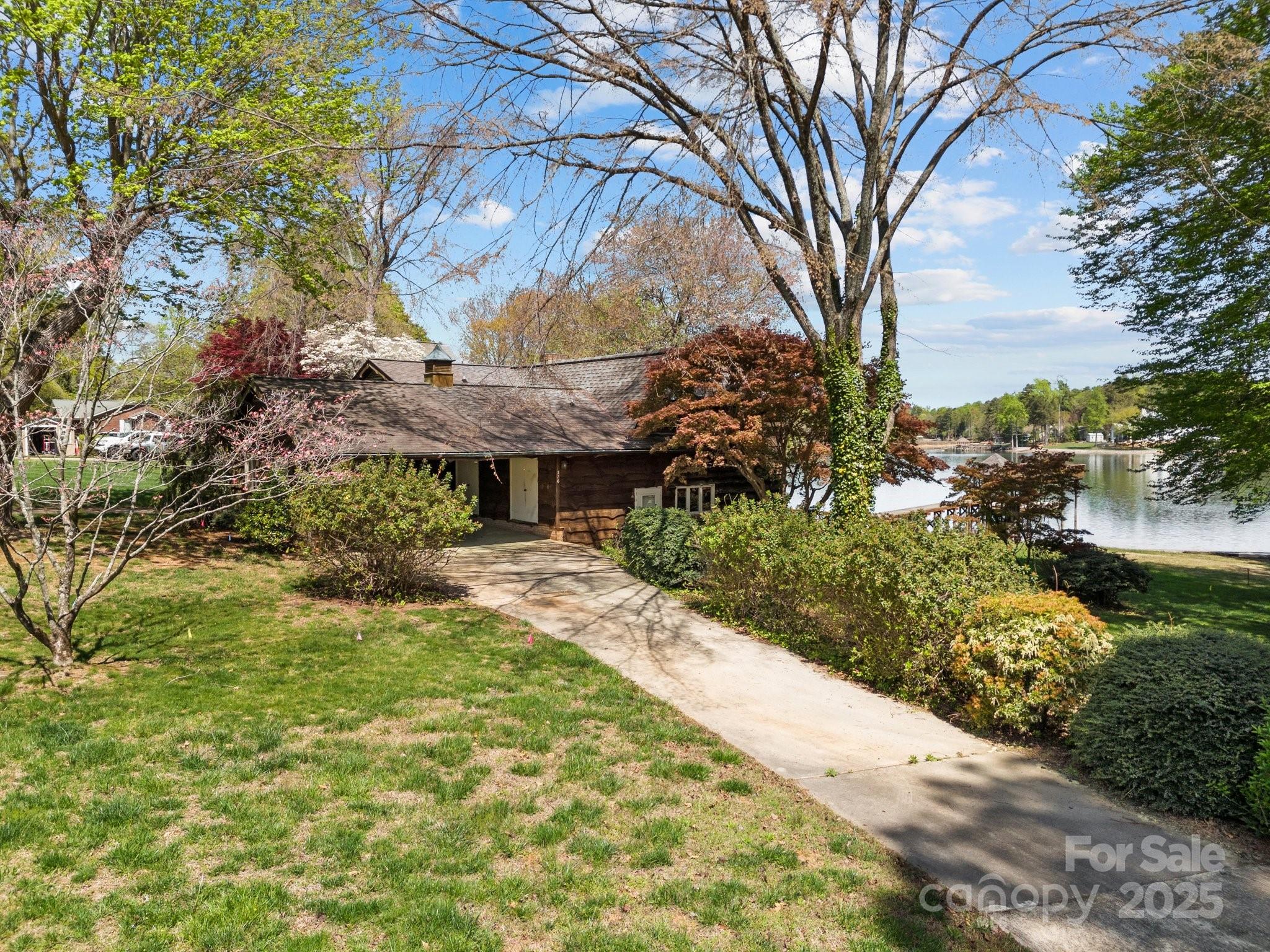 126 Balmoral — Brawley Peninsula | Lake Norman A Buyer Success Story