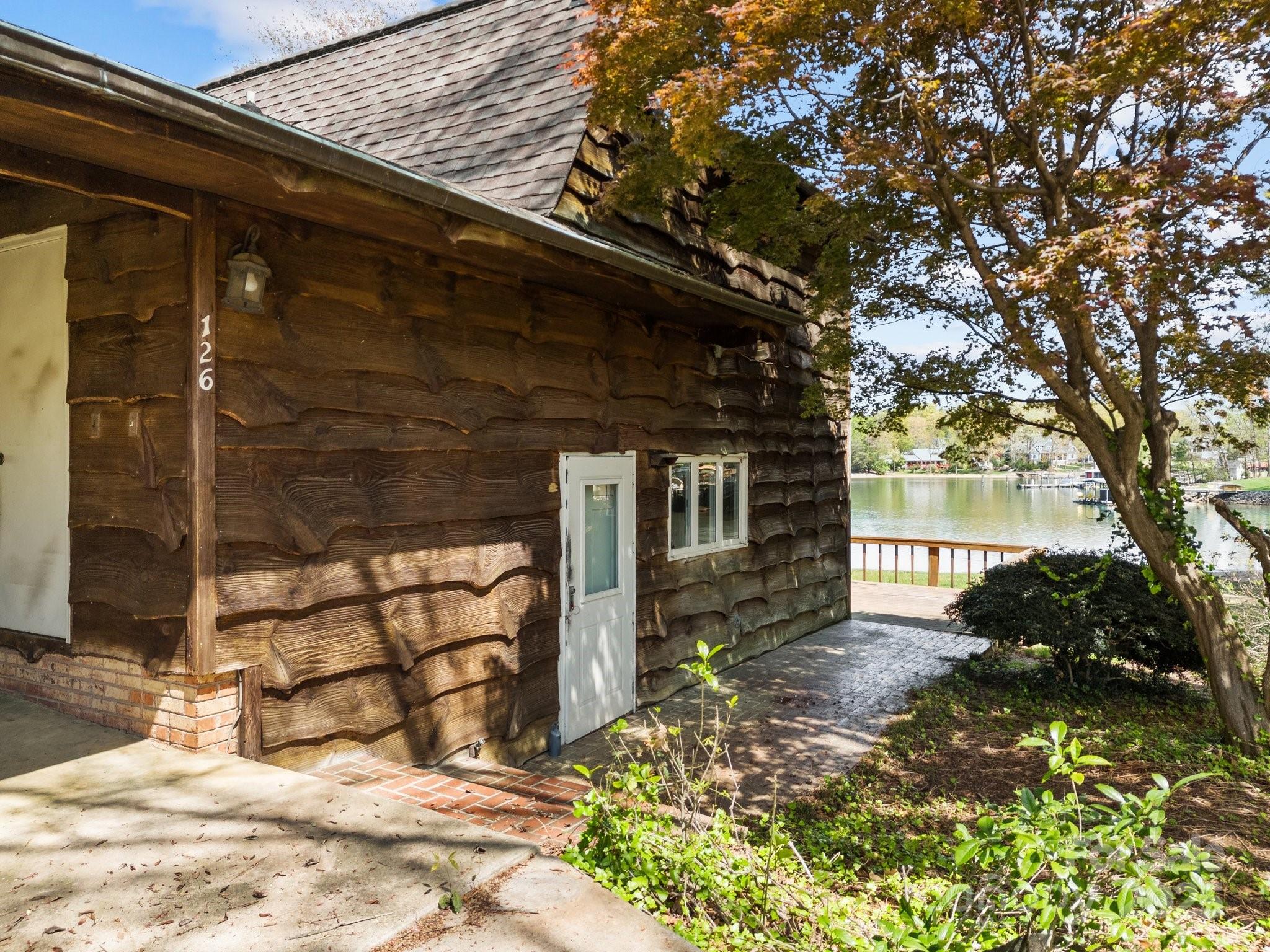 126 Balmoral — Brawley Peninsula | Lake Norman A Buyer Success Story