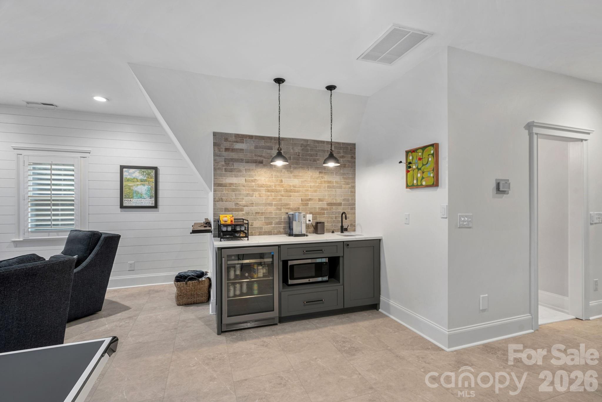 159 Brownstone Drive