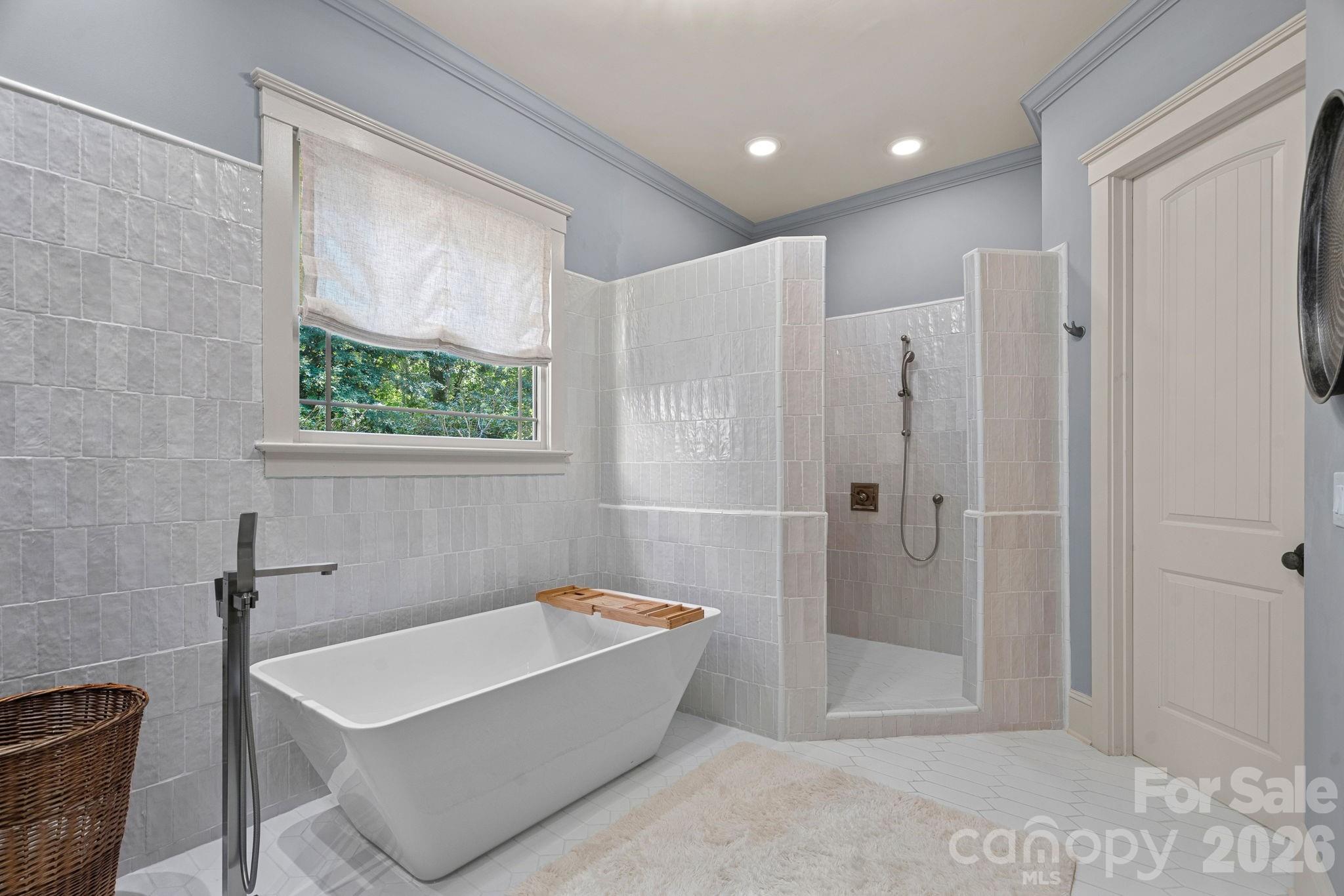 157 Dedham Loop
