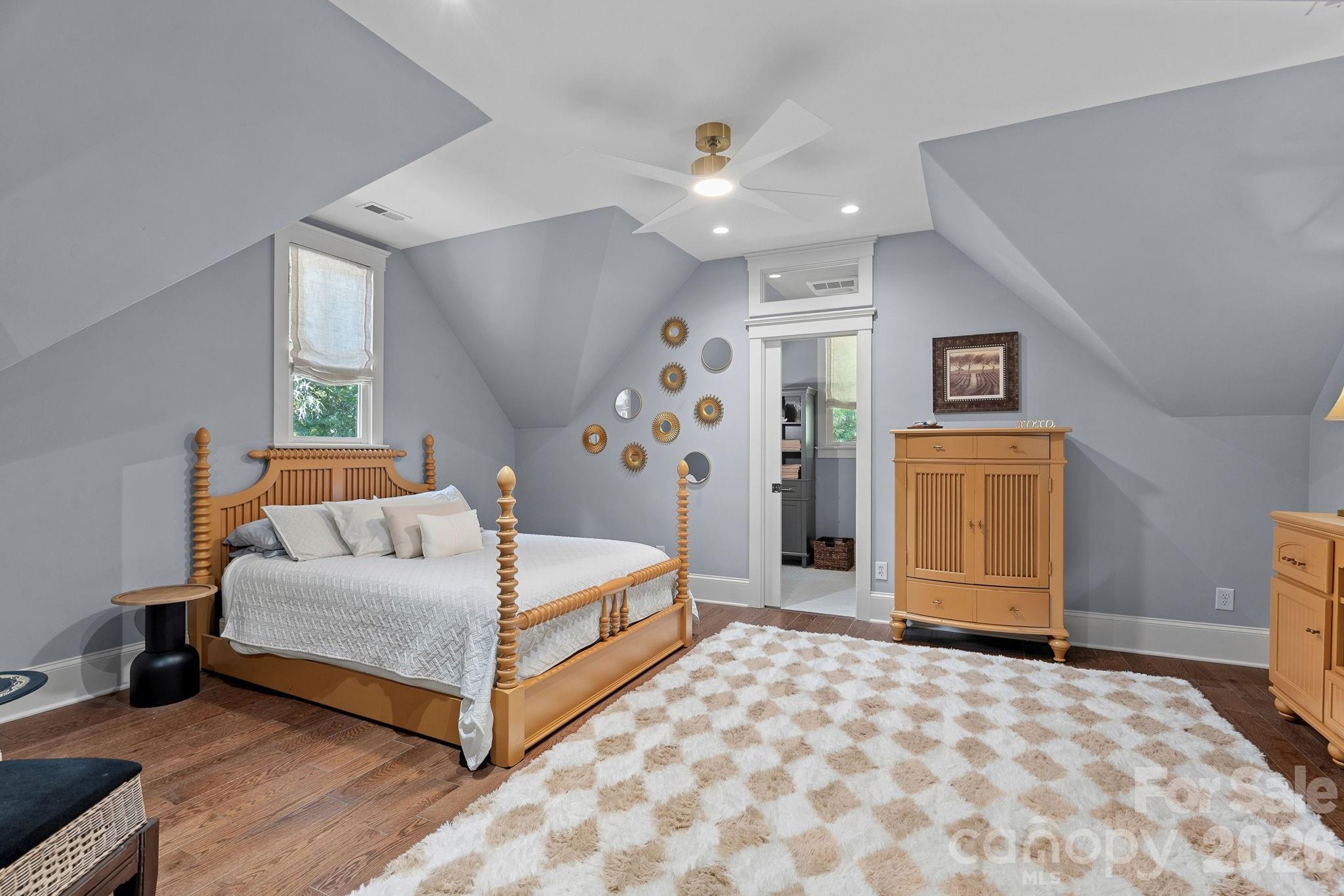 157 Dedham Loop