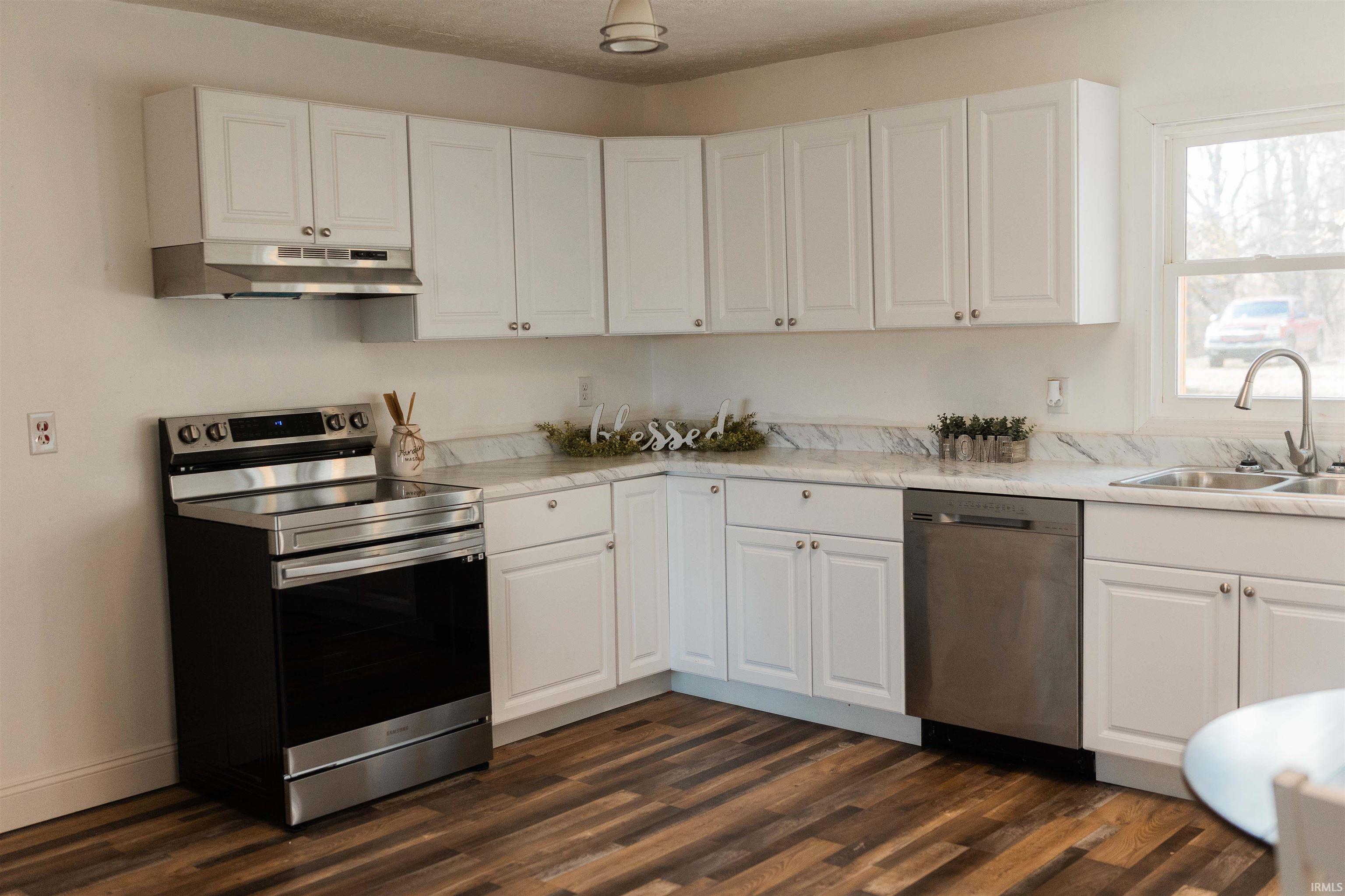 4221 St Rd 54 W