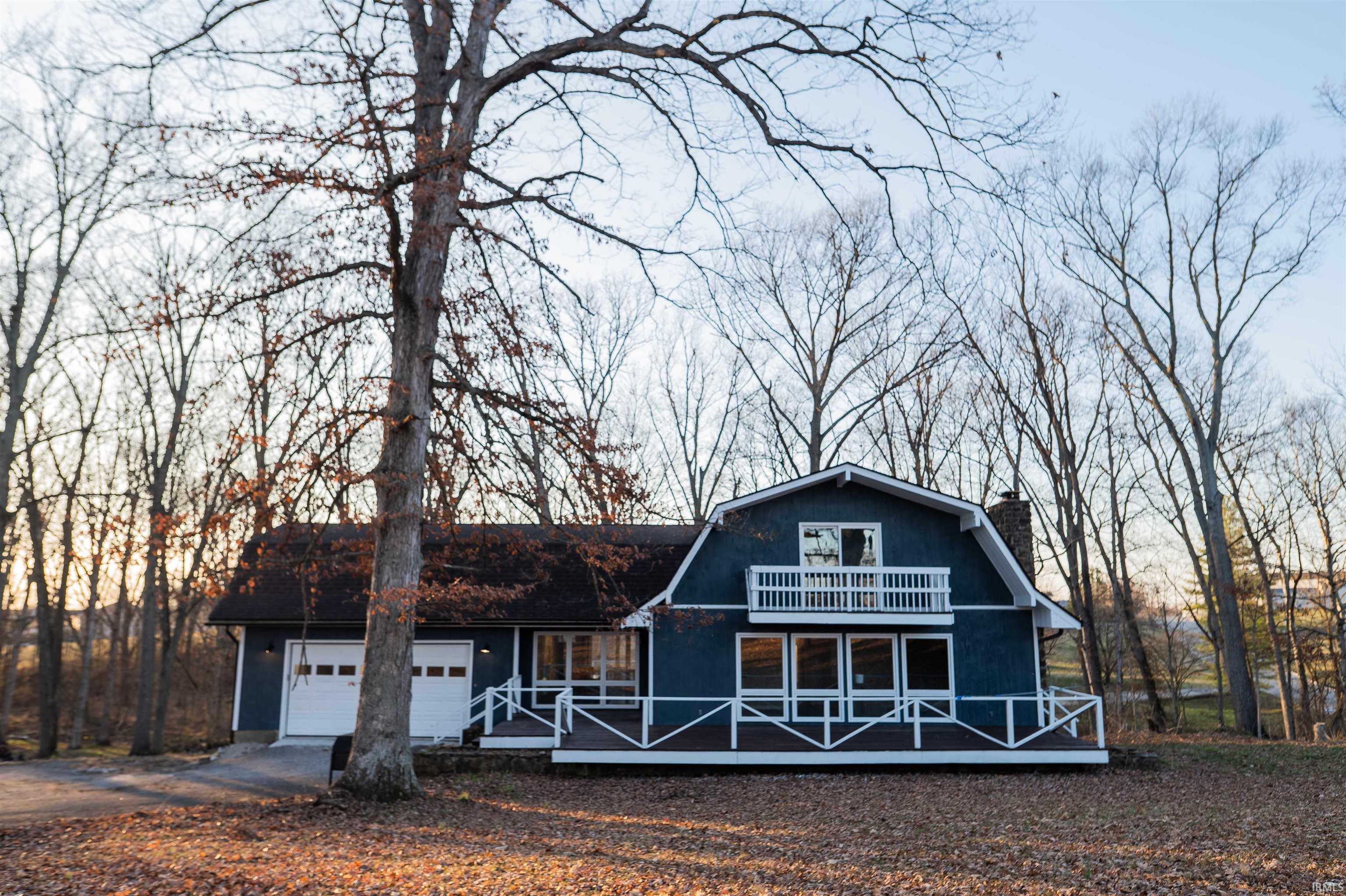 1085 S Martinsburg Road