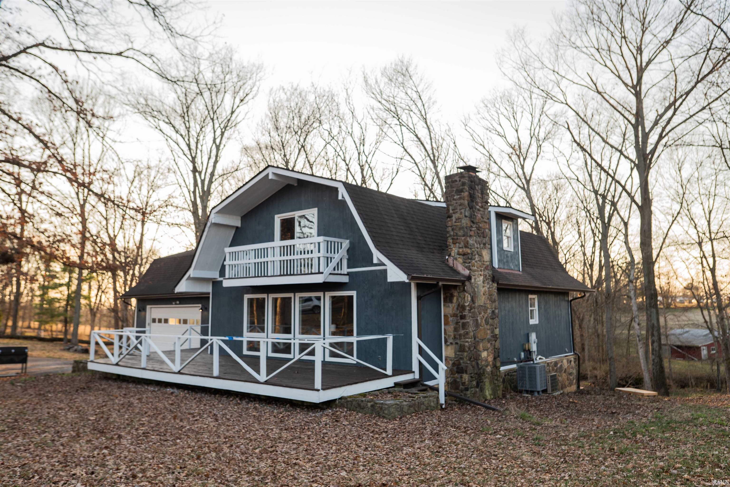 1085 S Martinsburg Road