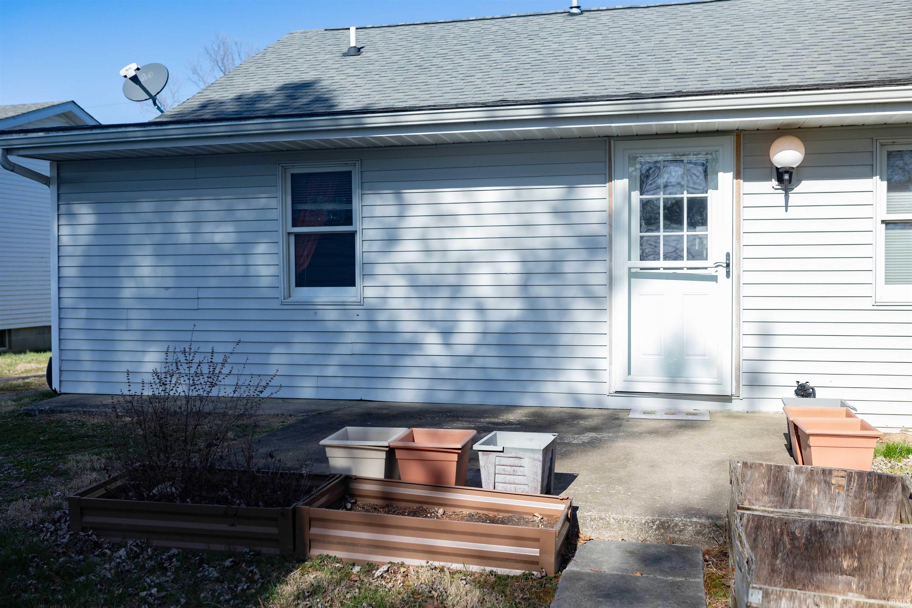 807 Lafayette Avenue