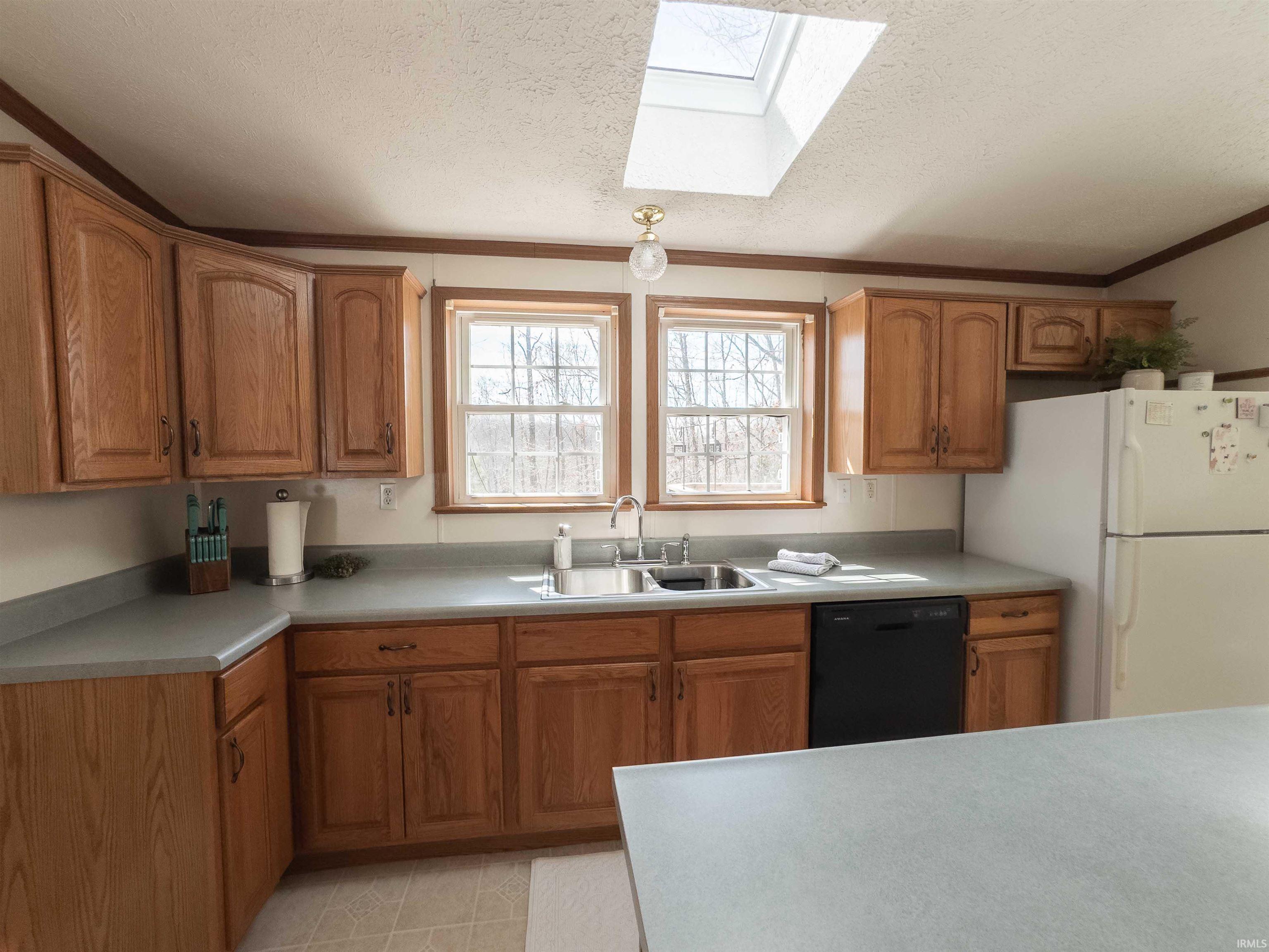 8623 W Co Rd 400 N