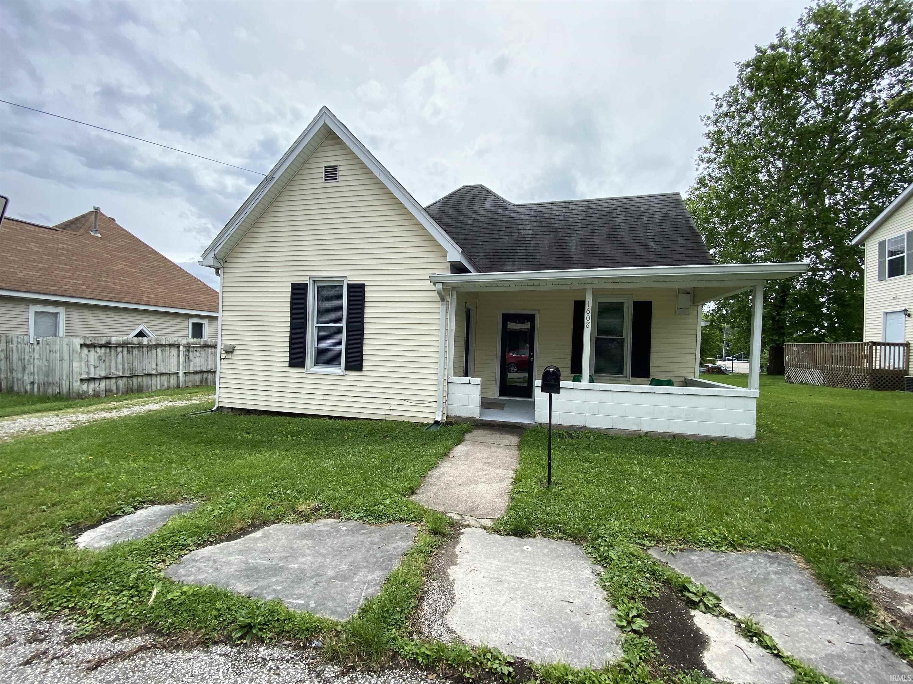 1608 9th Street