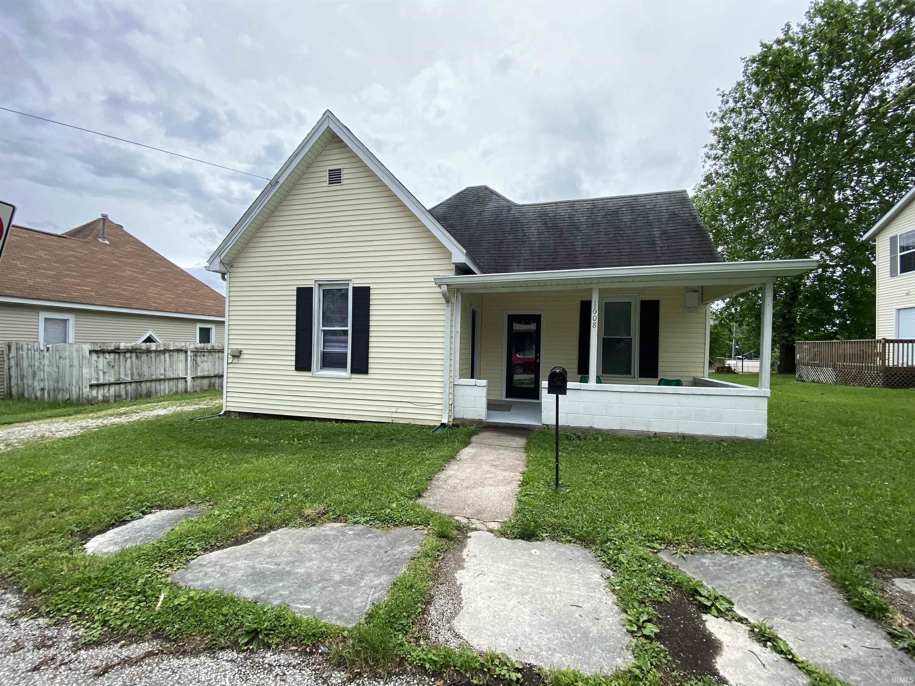 1608 9th Street