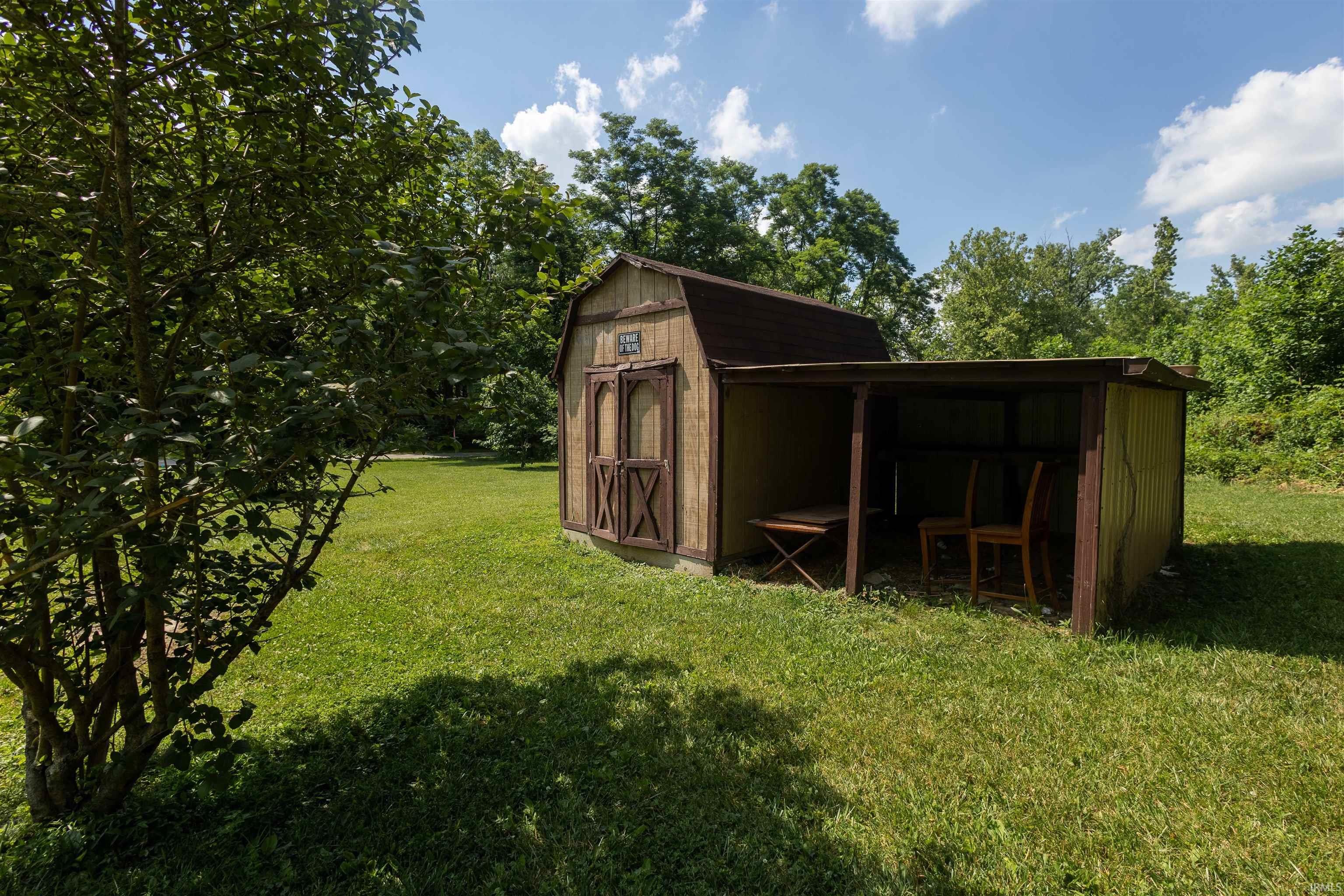 1690 N Co Rd 325 E