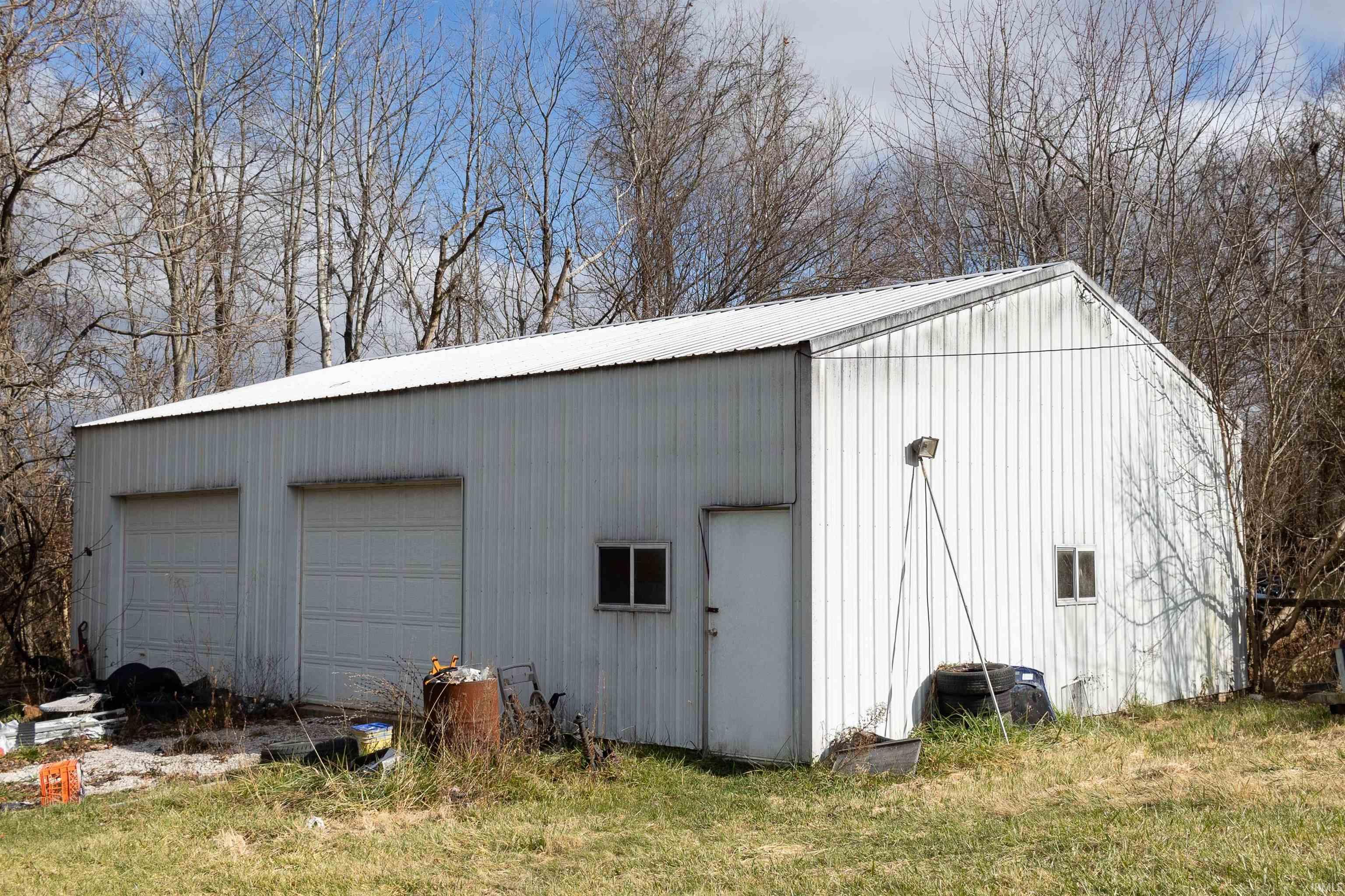 1506 Peerless Road