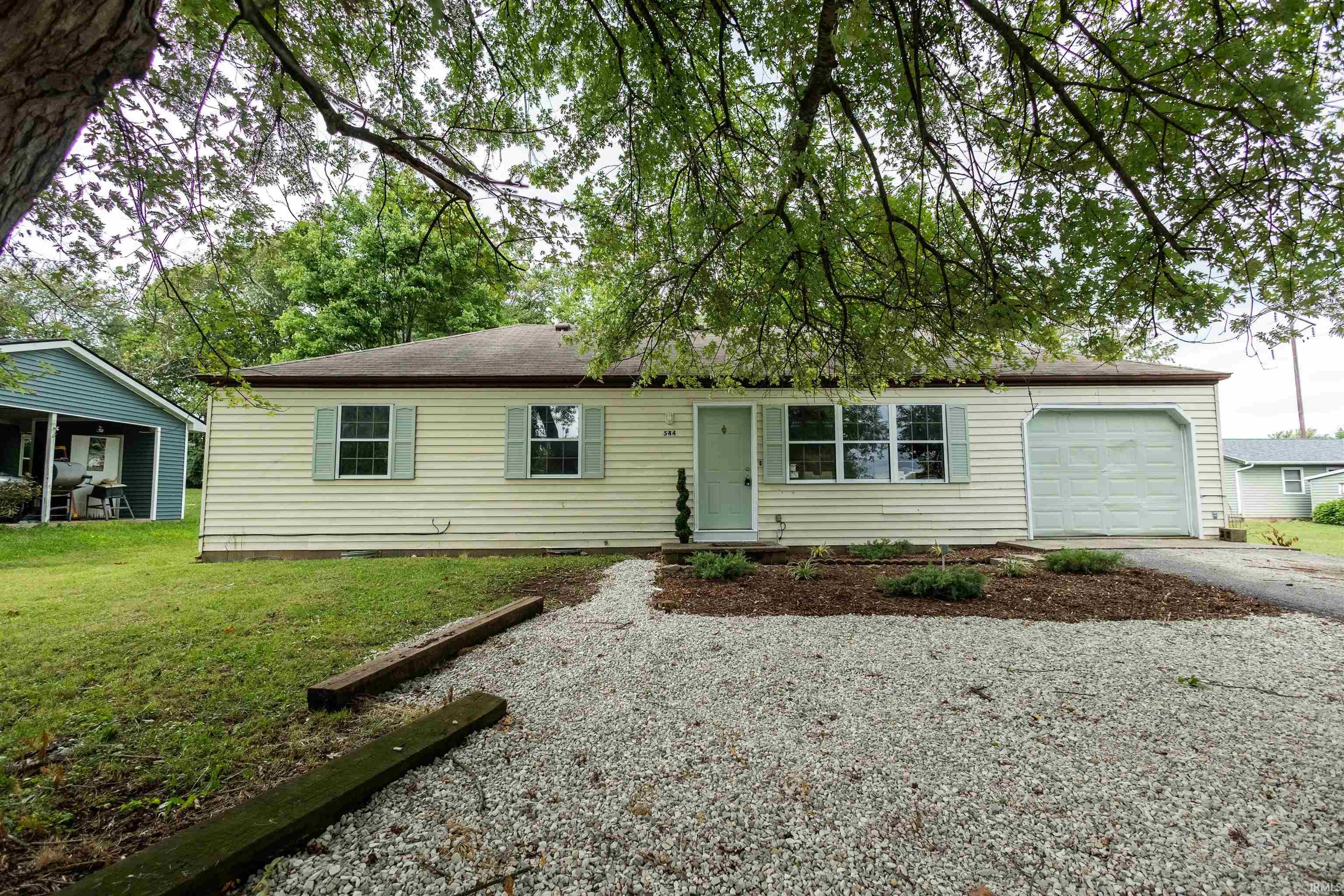 544 E Colony Drive