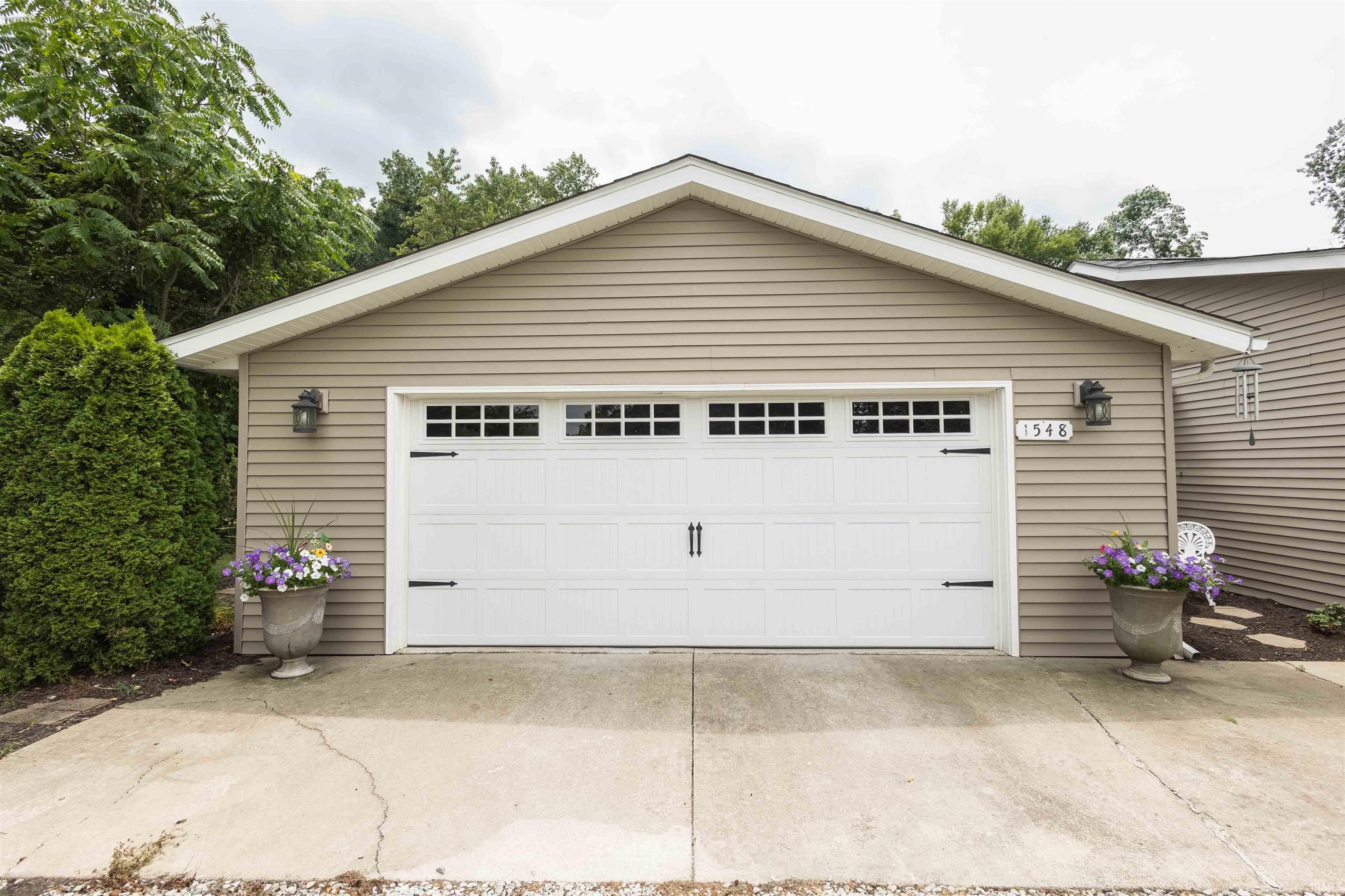 1548 Sunny Acres Drive