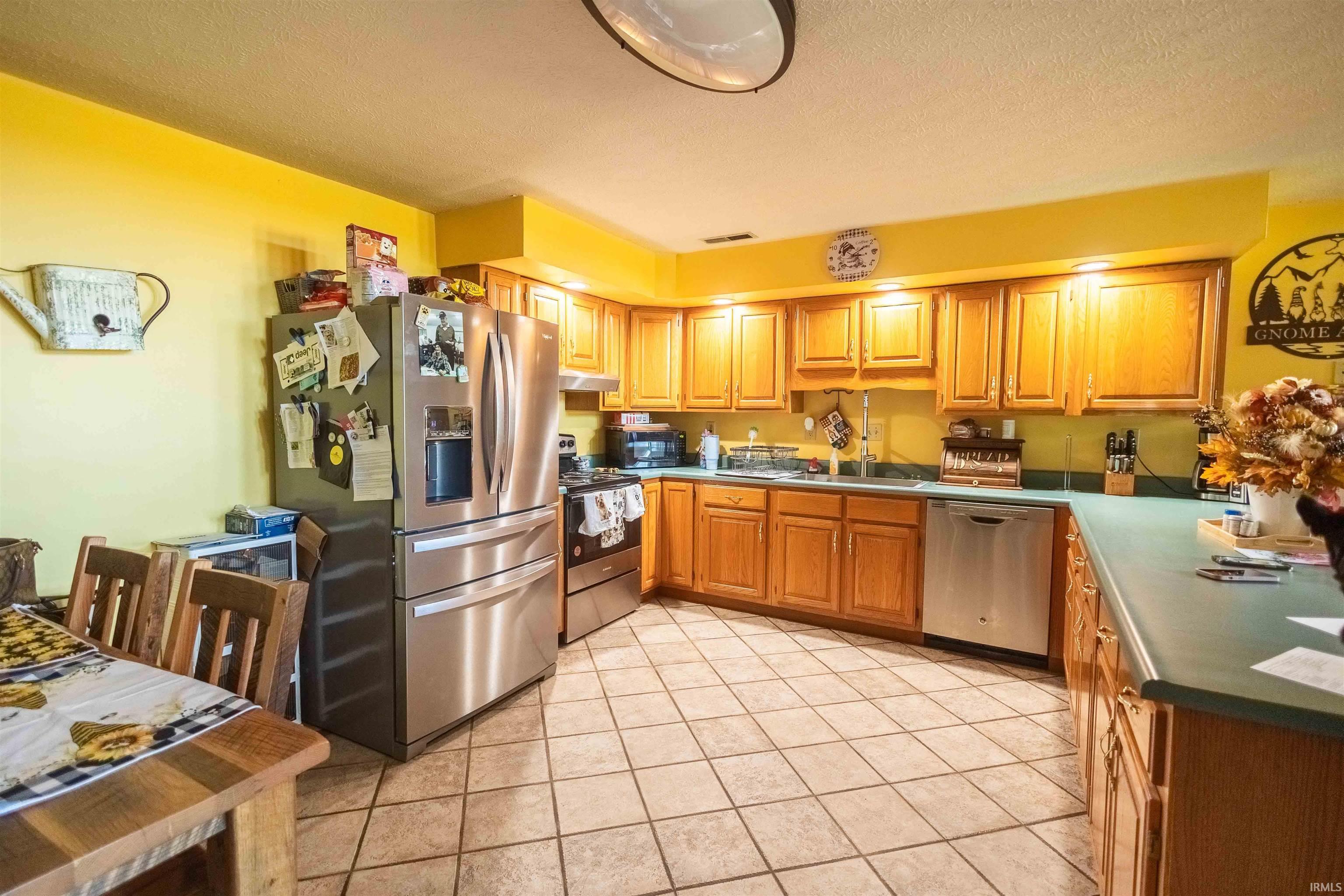 3063 N Co Rd 100 W