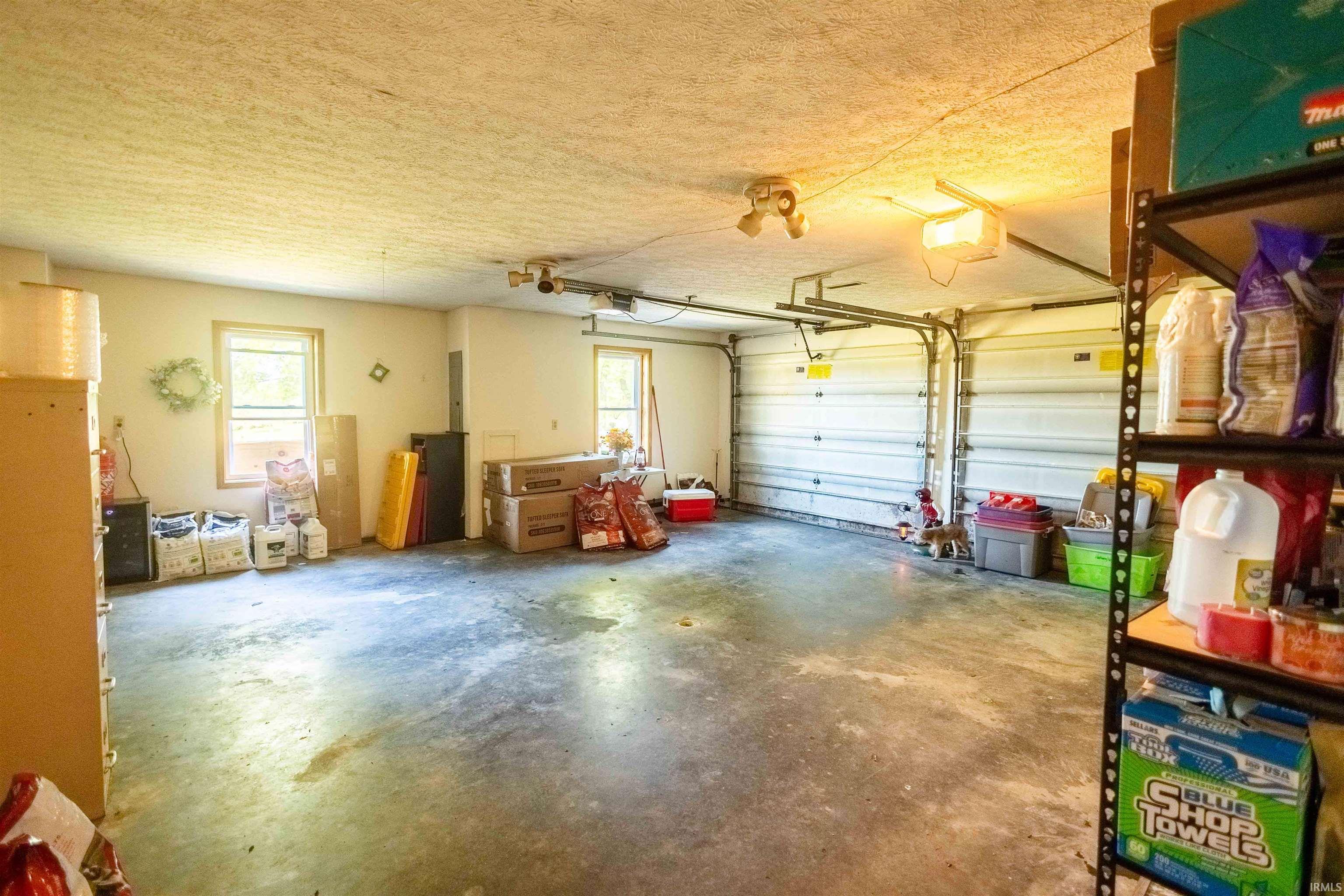 3063 N Co Rd 100 W