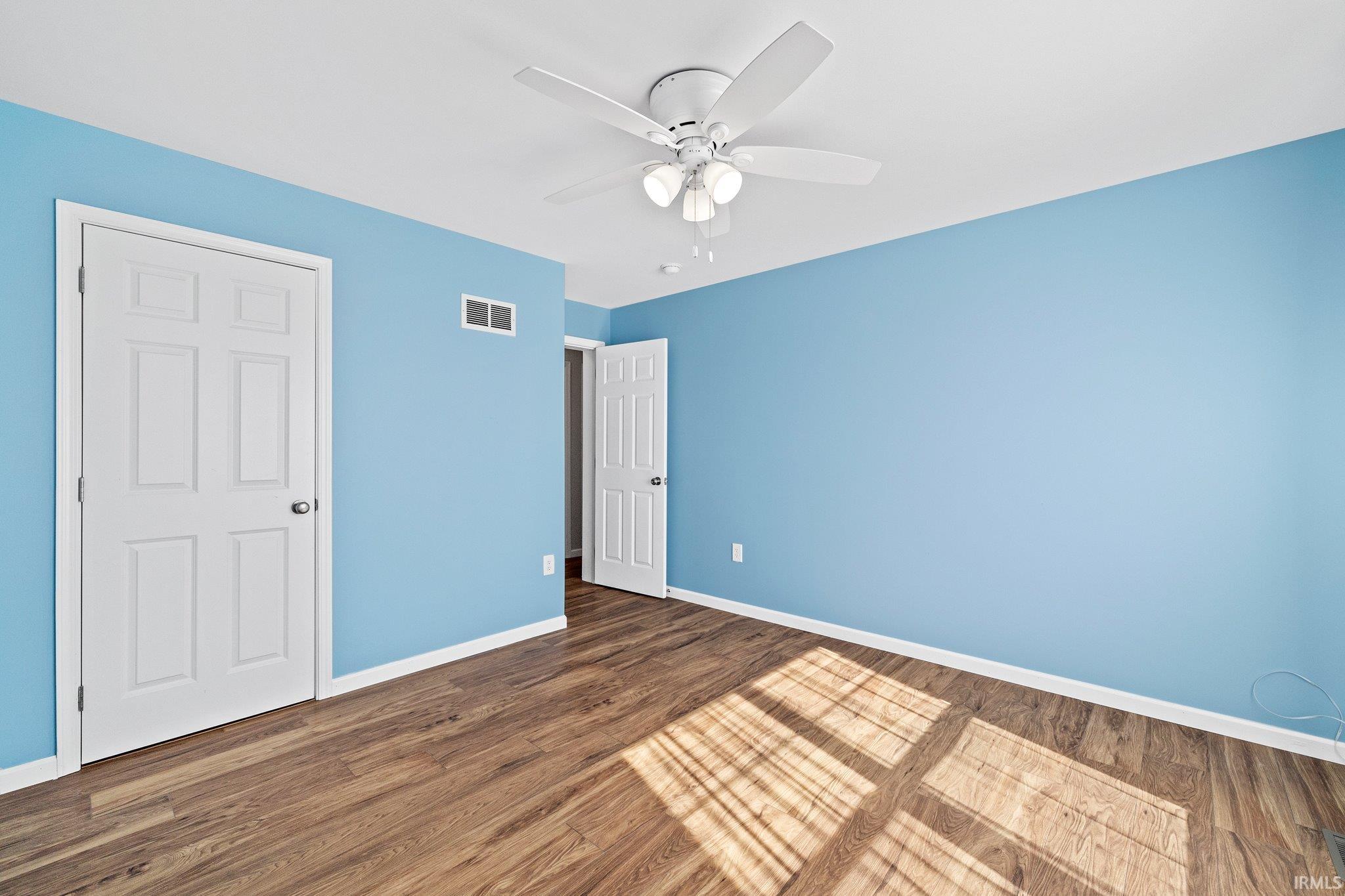 8866 E Oak Hill Drive