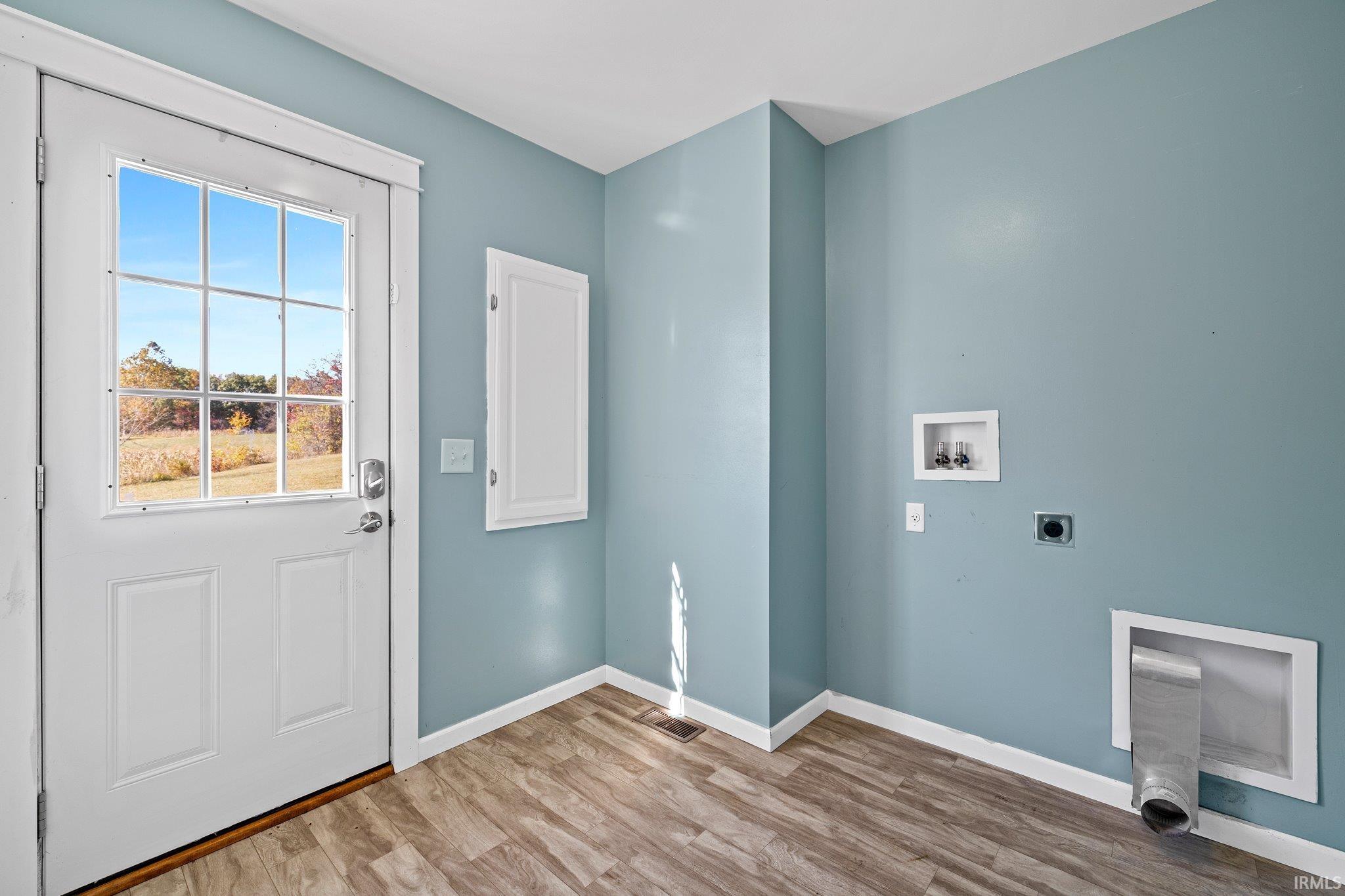8866 E Oak Hill Drive