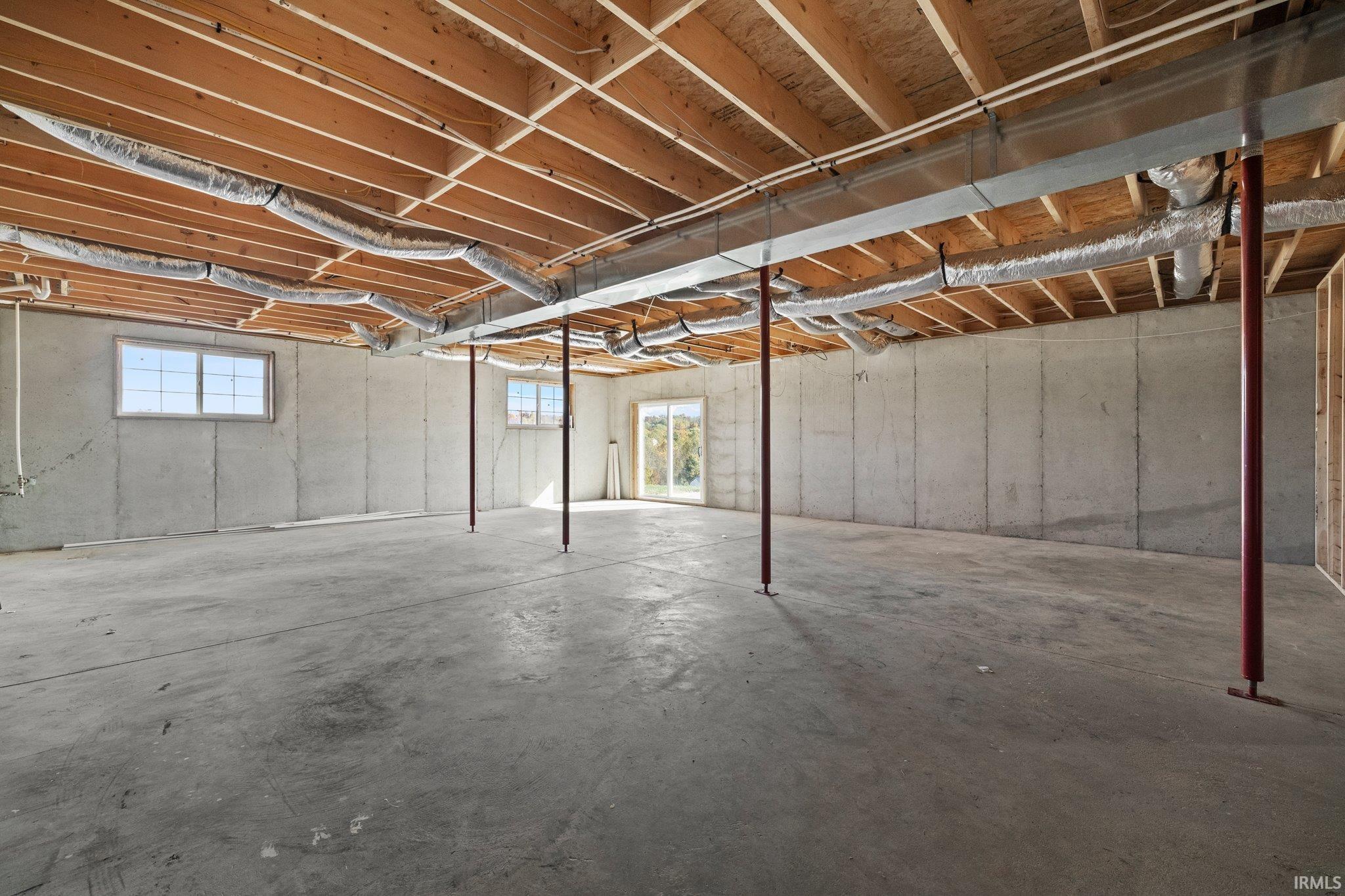 8866 E Oak Hill Drive