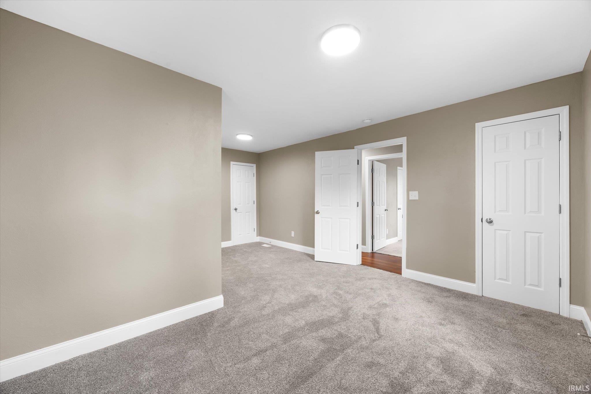 3222 W Griffith Court