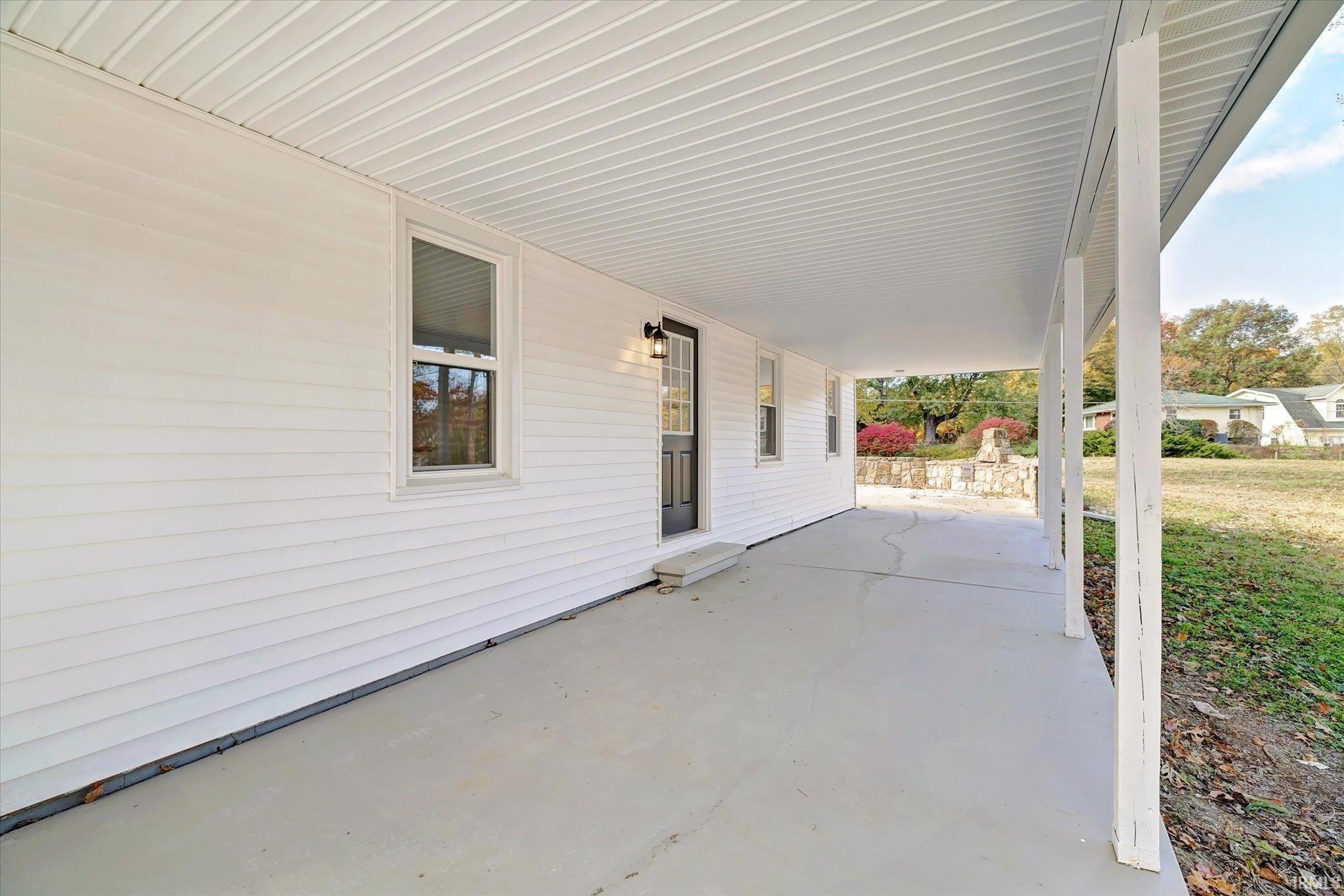 3222 W Griffith Court
