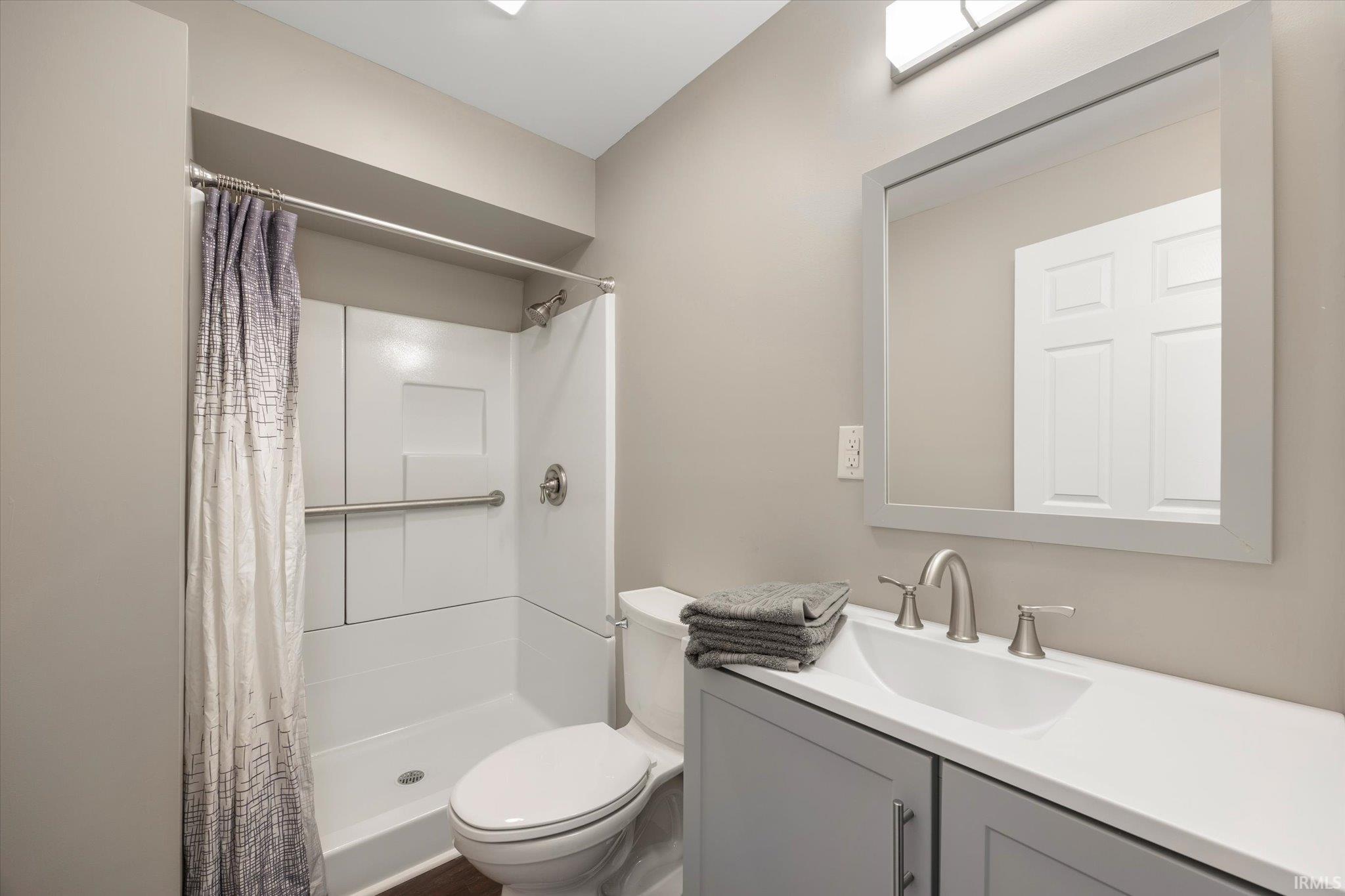 3222 W Griffith Court