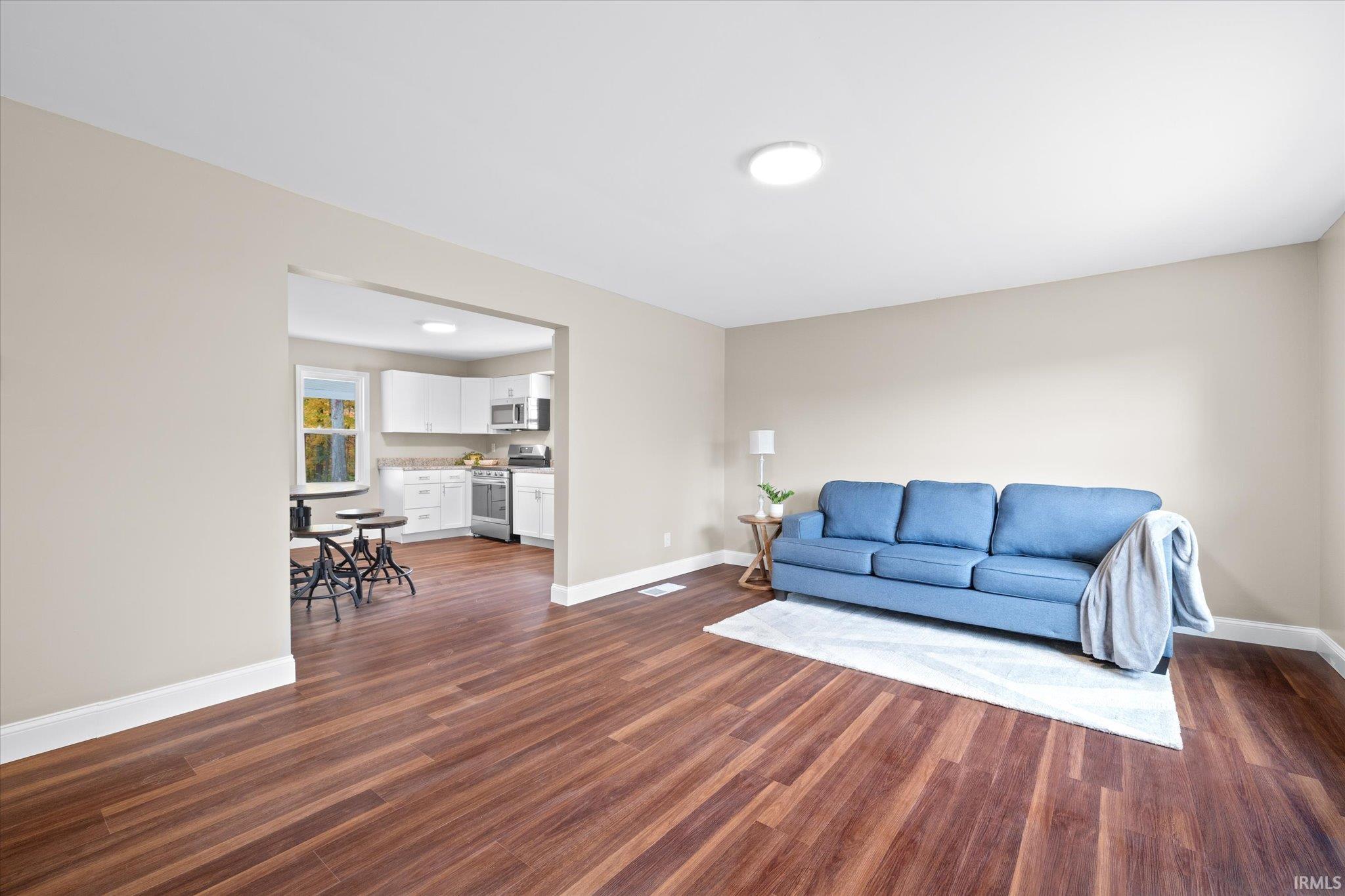 3222 W Griffith Court