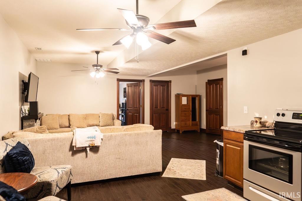 5345 Sandpit Road