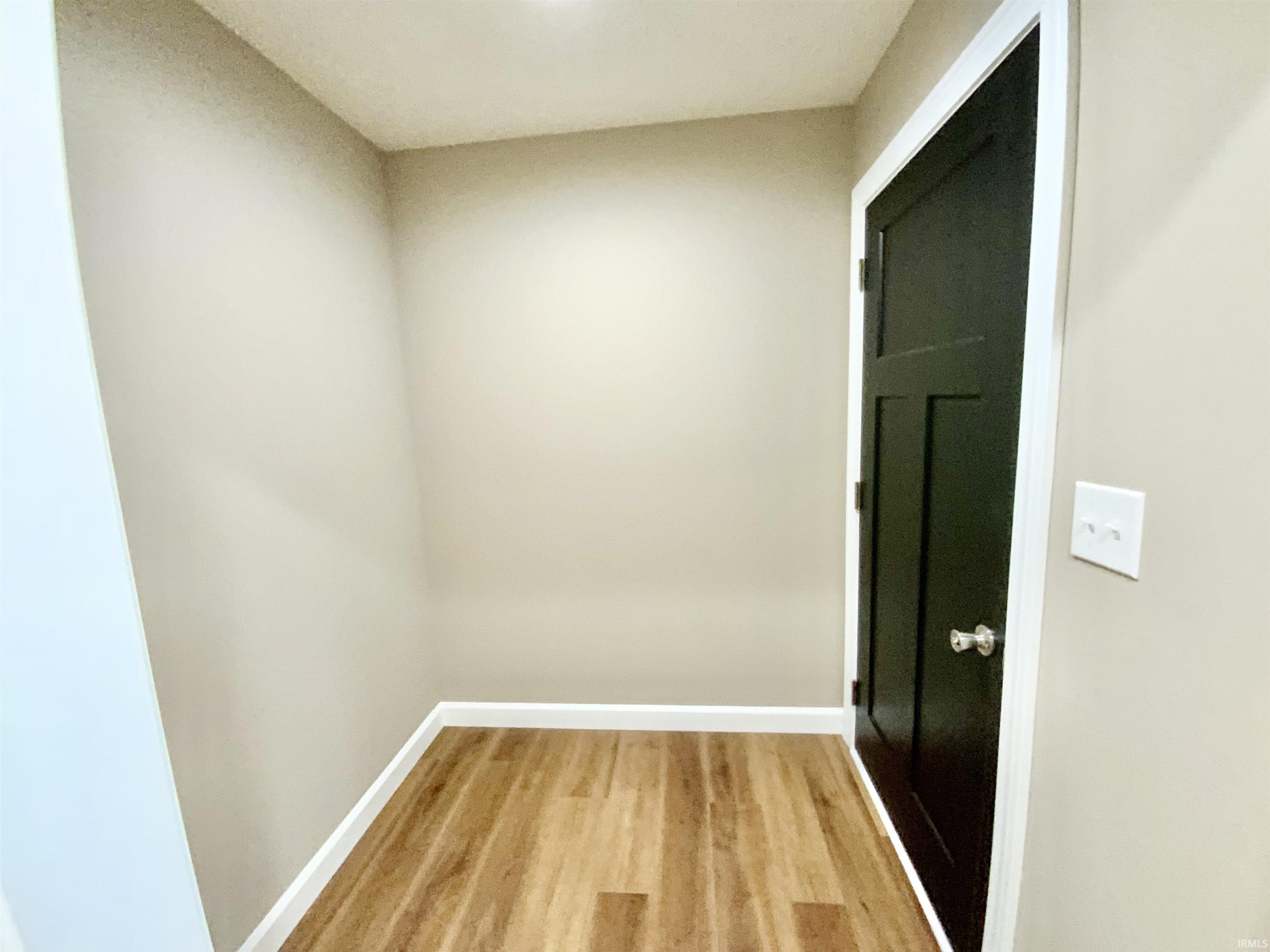 350 Topaz Street