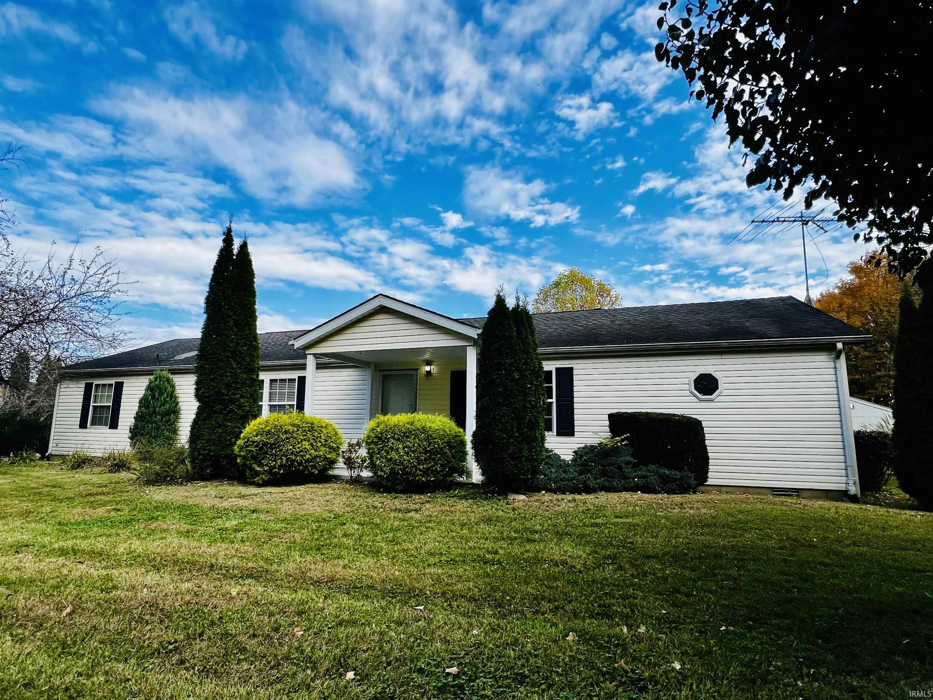 1600 Old Farm Road