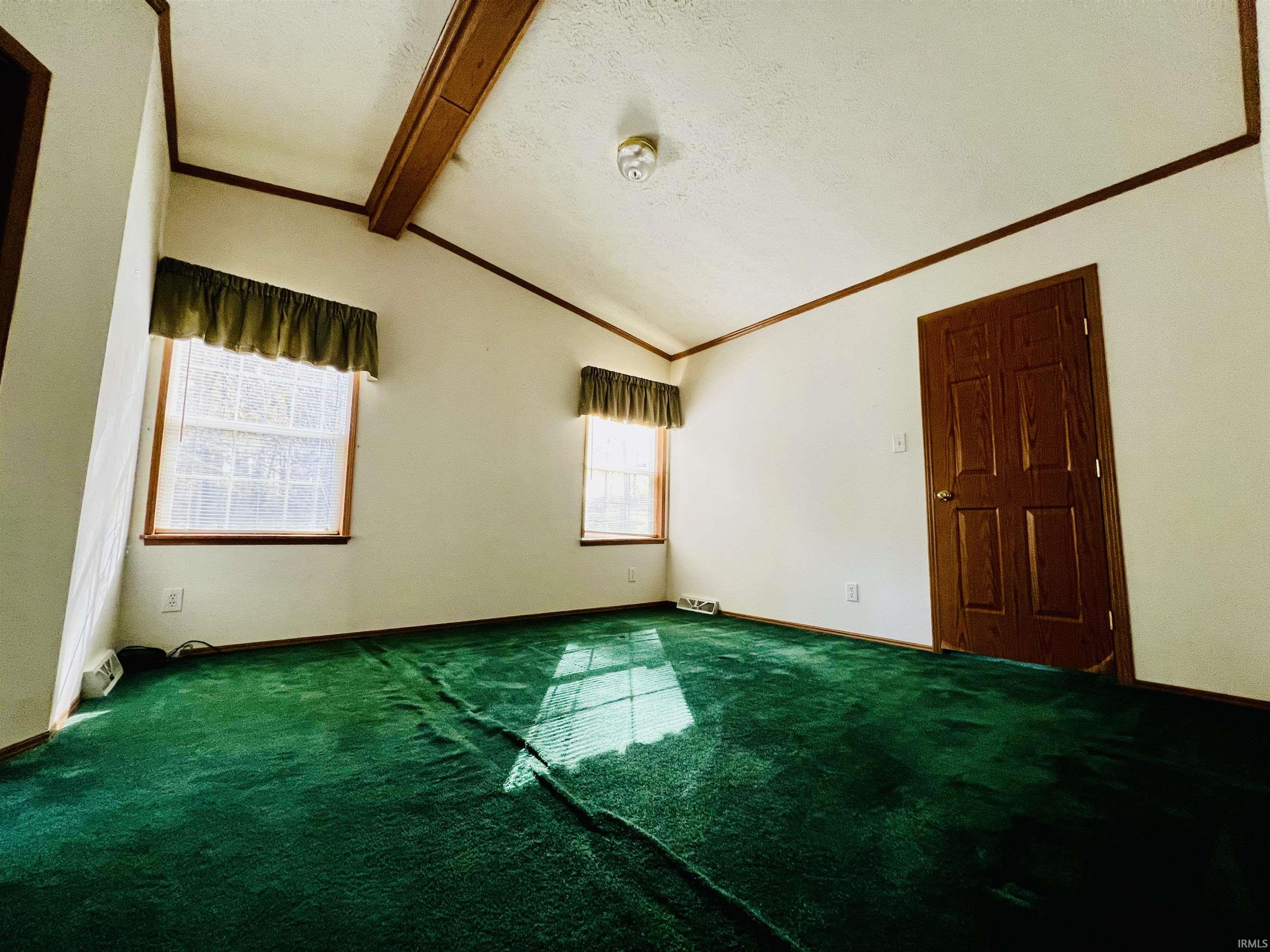 1600 Old Farm Road
