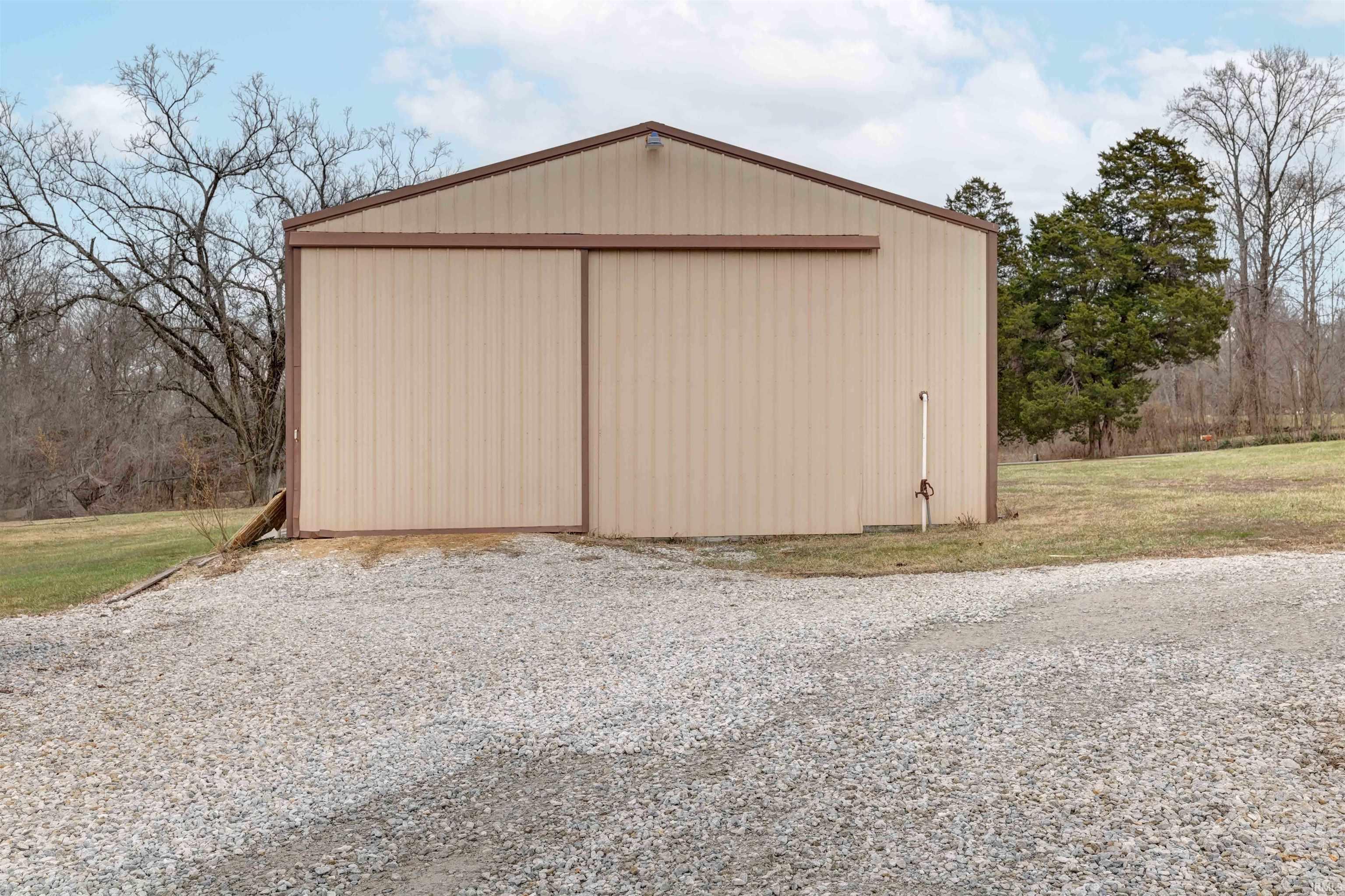 3895 Port Williams Road