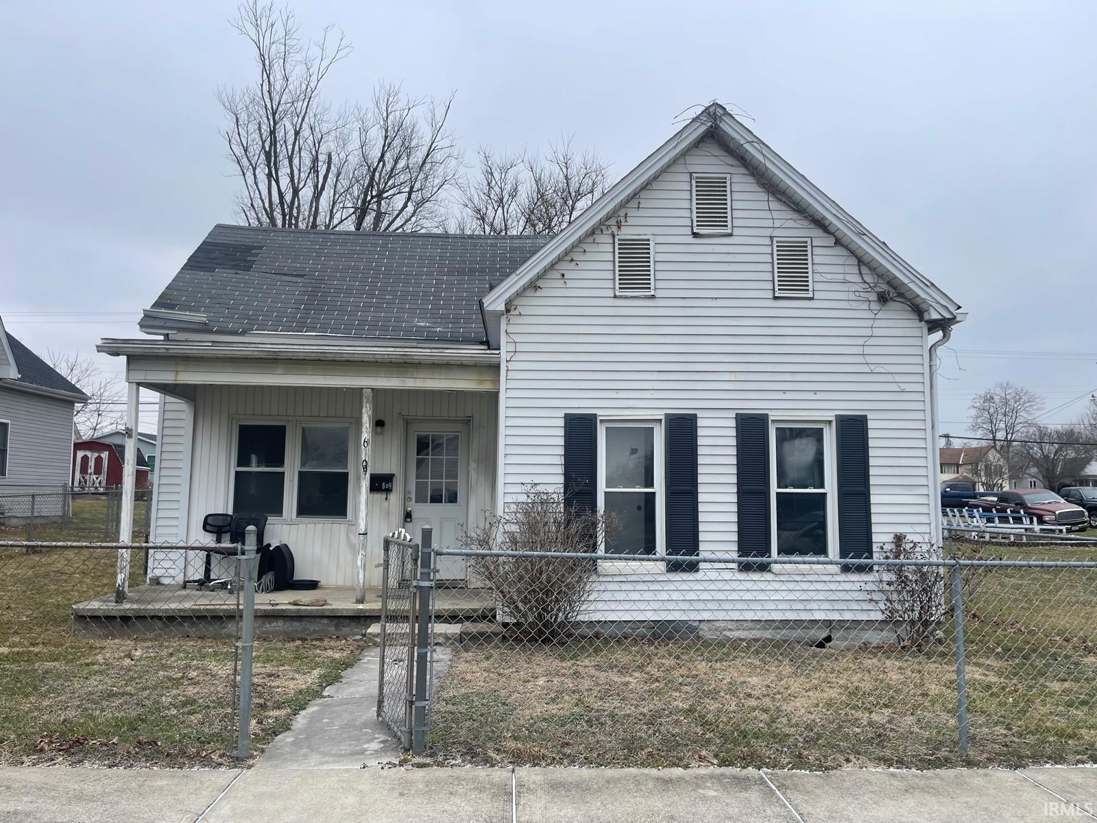609 W Grissom Avenue
