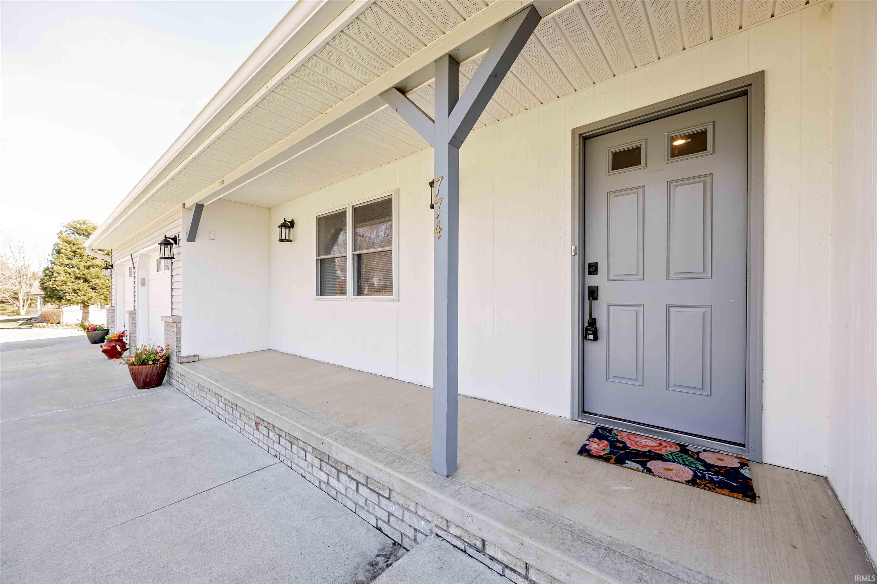 774 St Rd 58 E