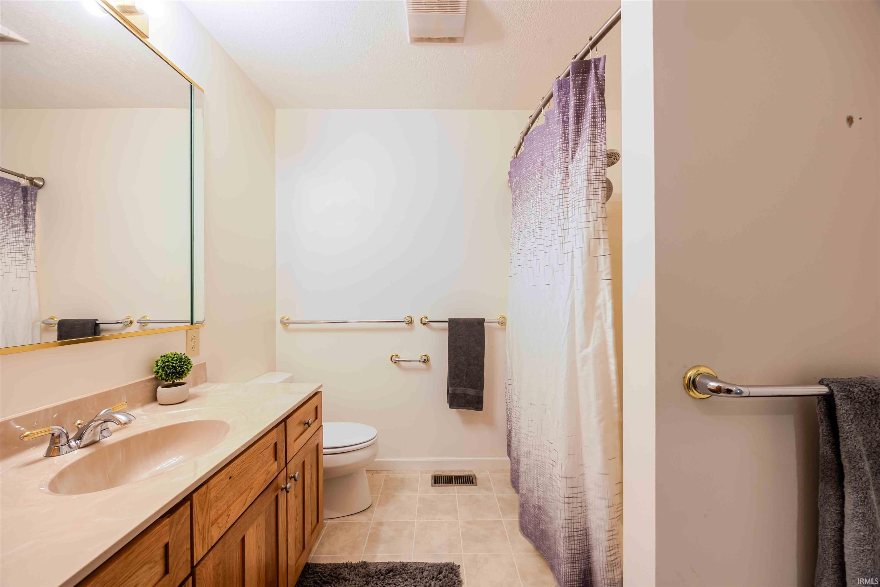 774 St Rd 58 E