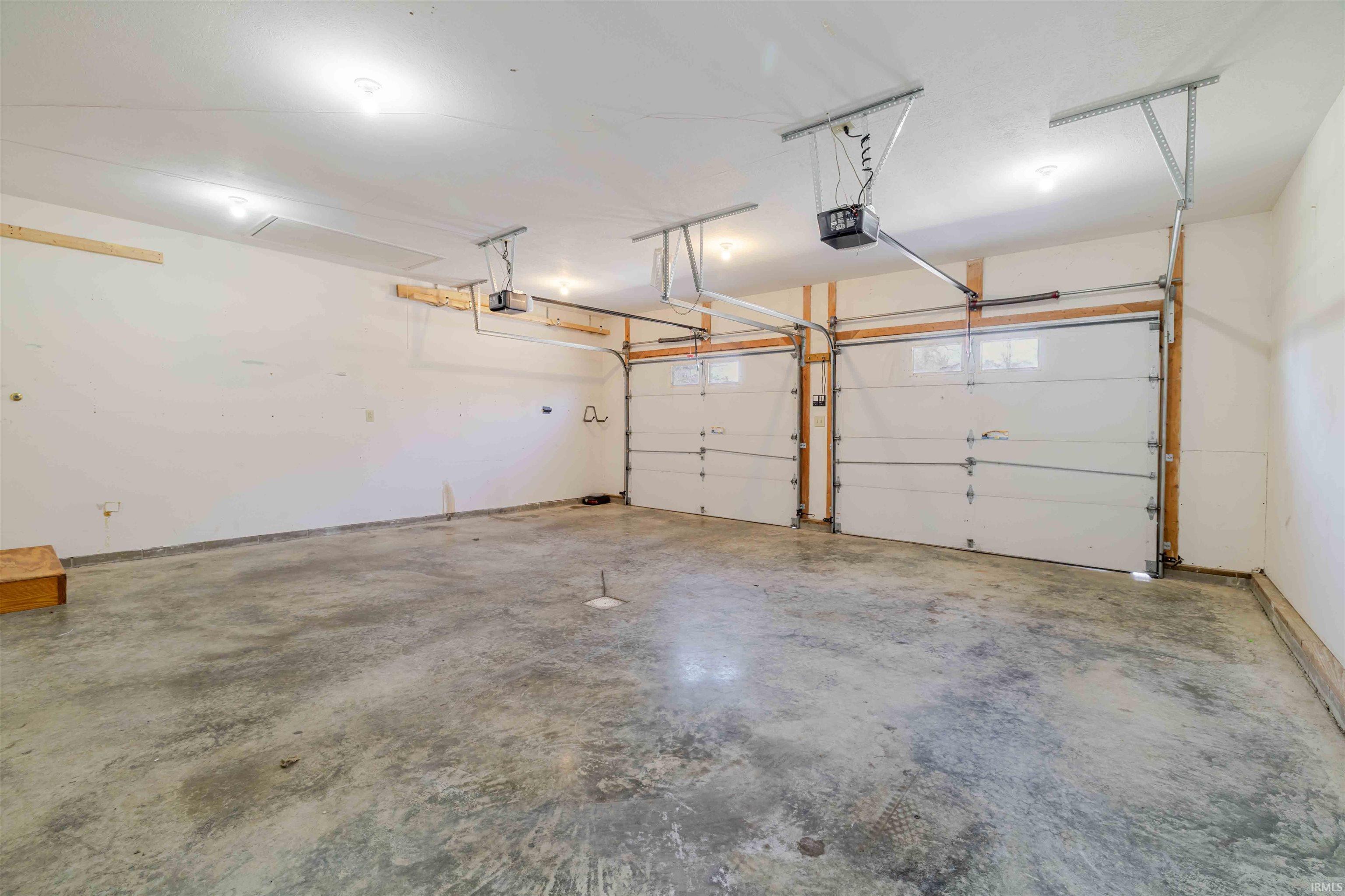 774 St Rd 58 E