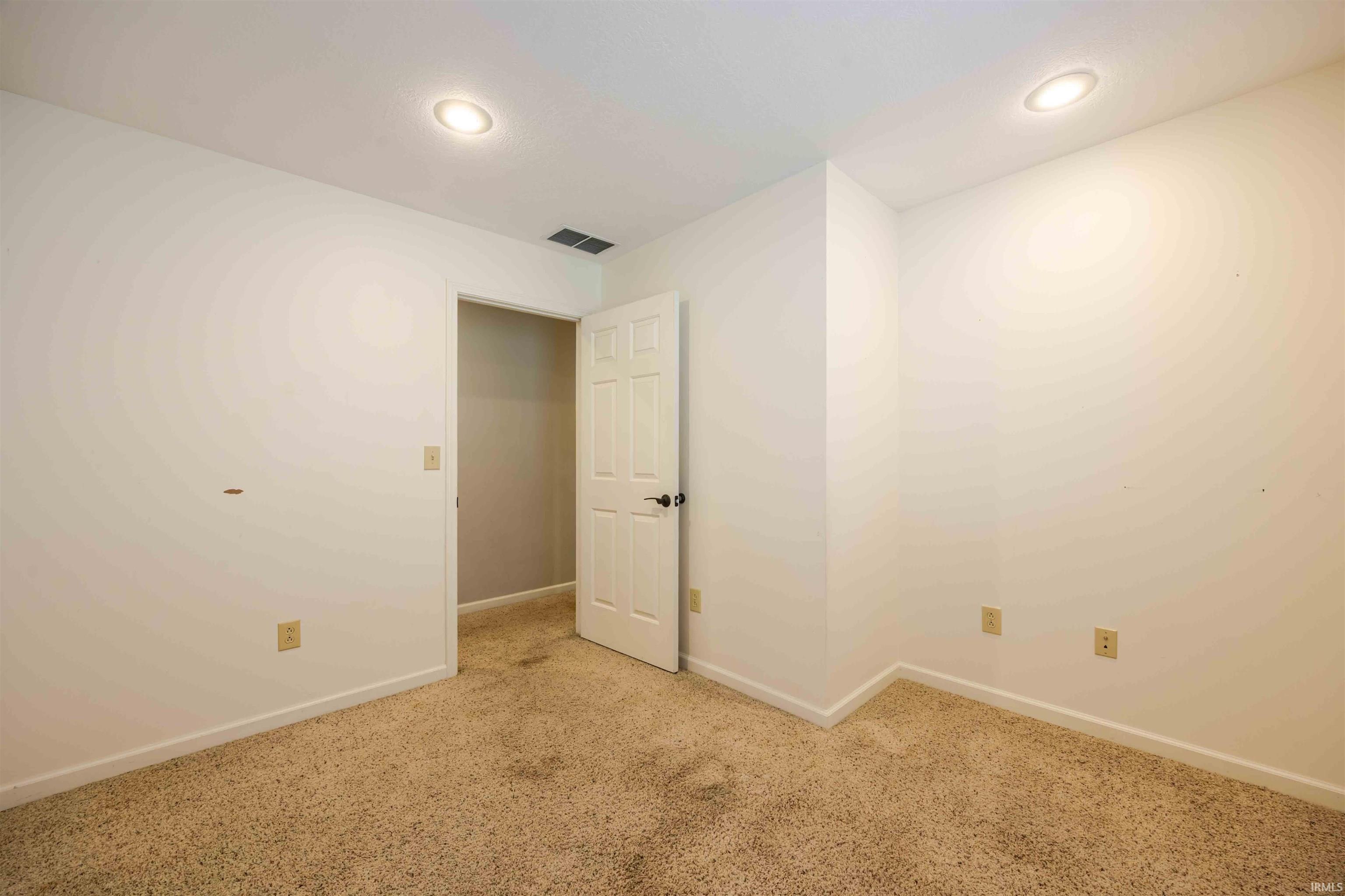 774 St Rd 58 E