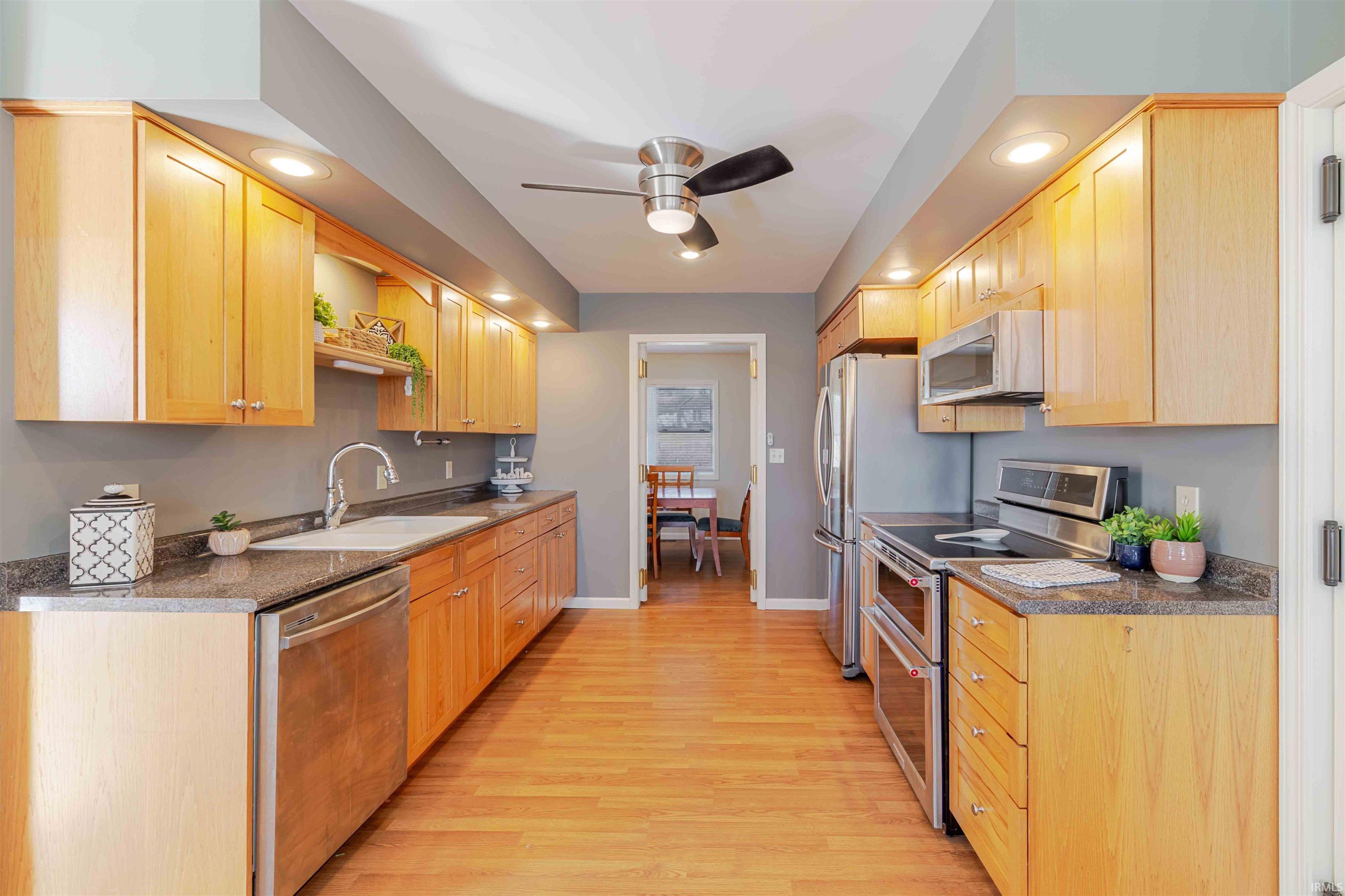 774 St Rd 58 E