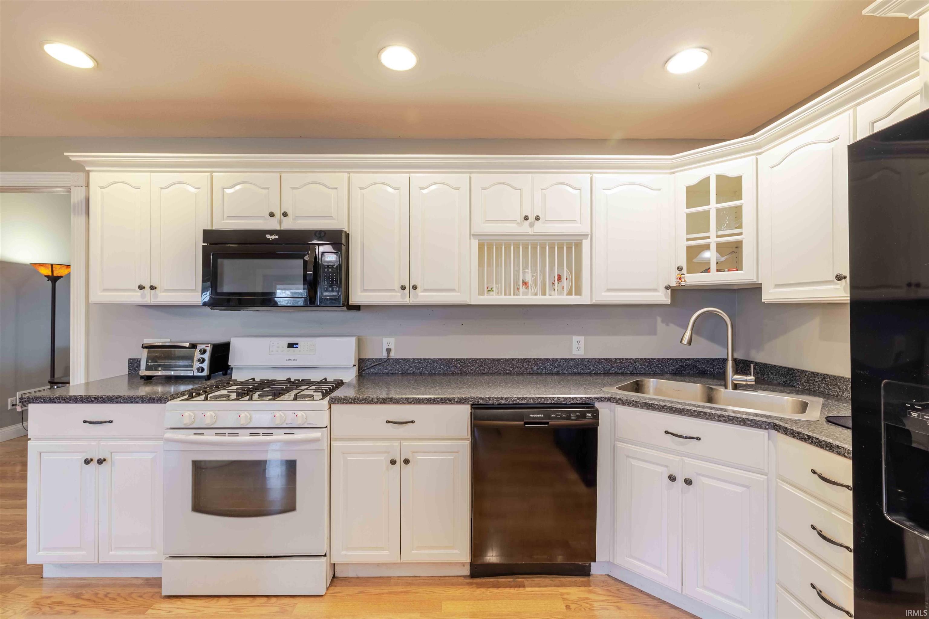 4041 Vinegar Hill Road