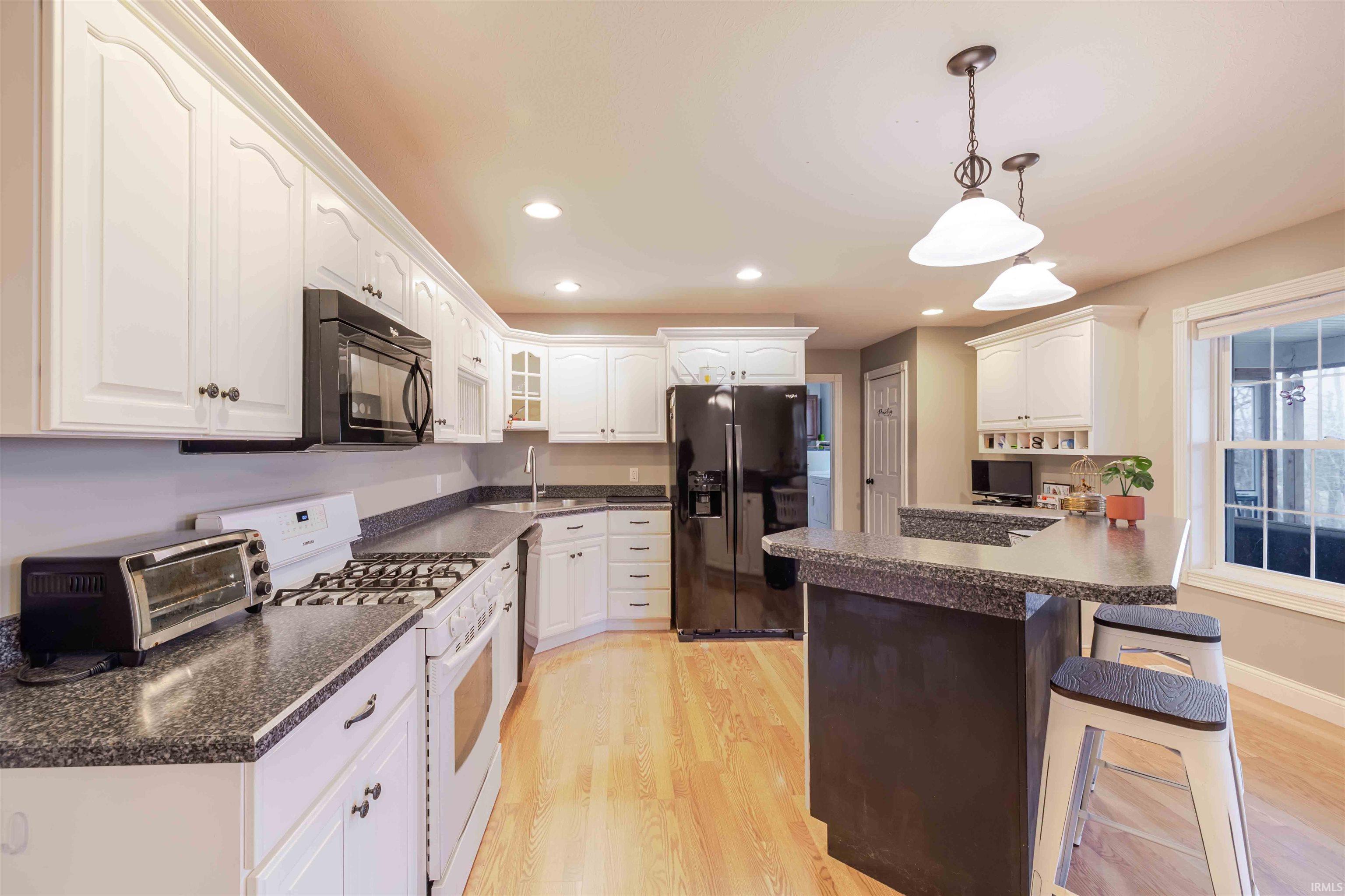 4041 Vinegar Hill Road