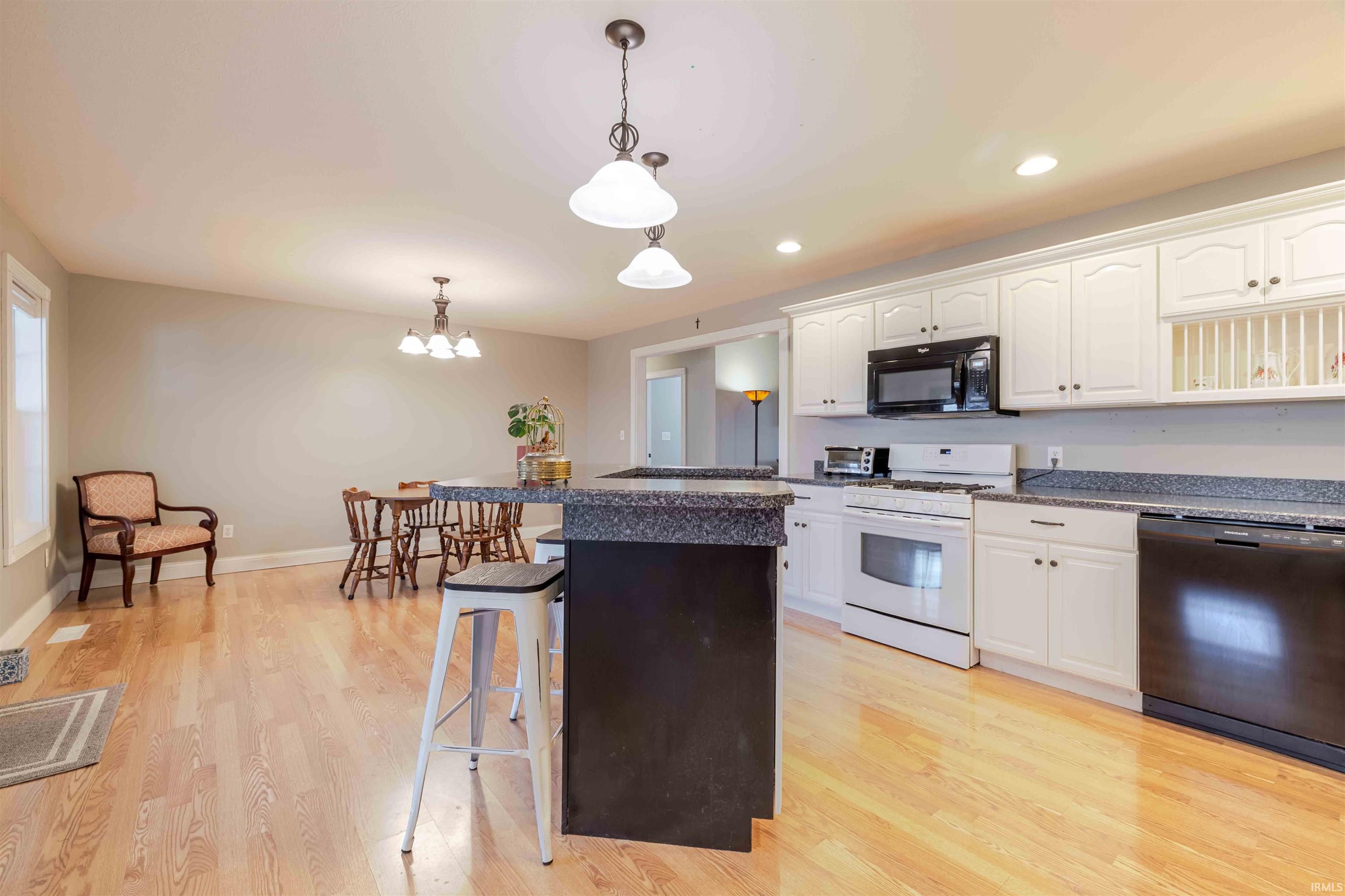 4041 Vinegar Hill Road