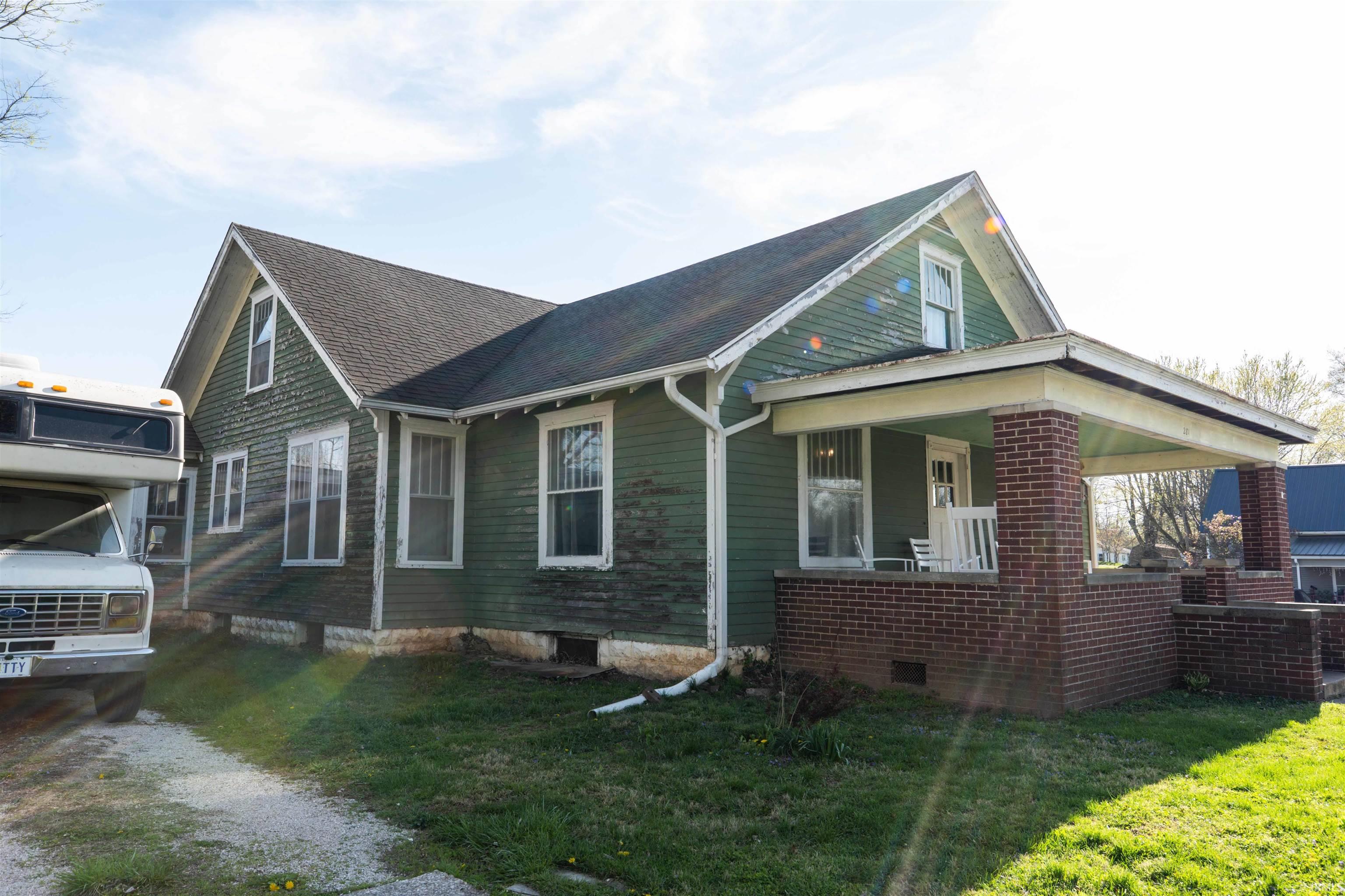 281 W Jefferson Street