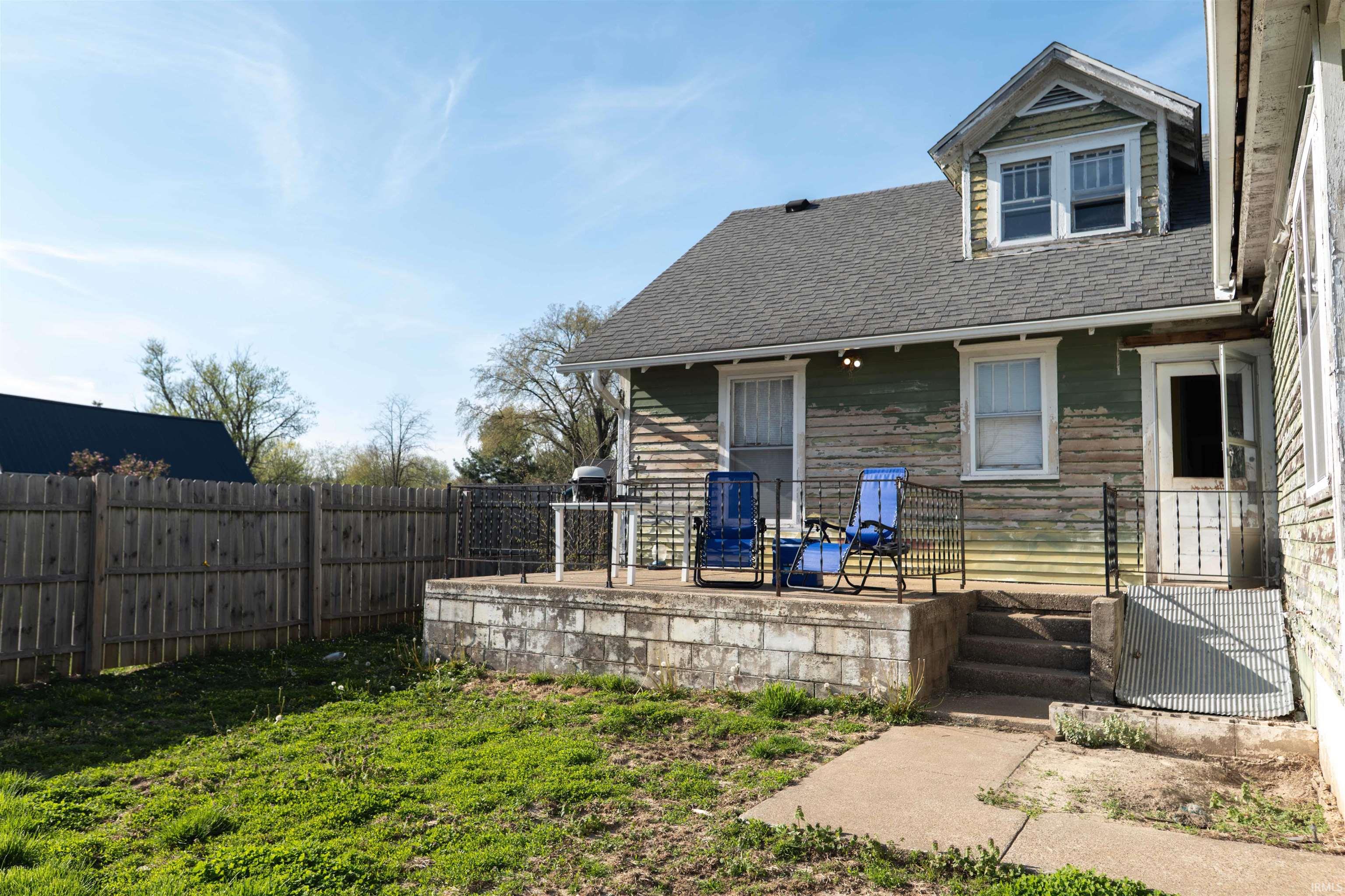 281 W Jefferson Street