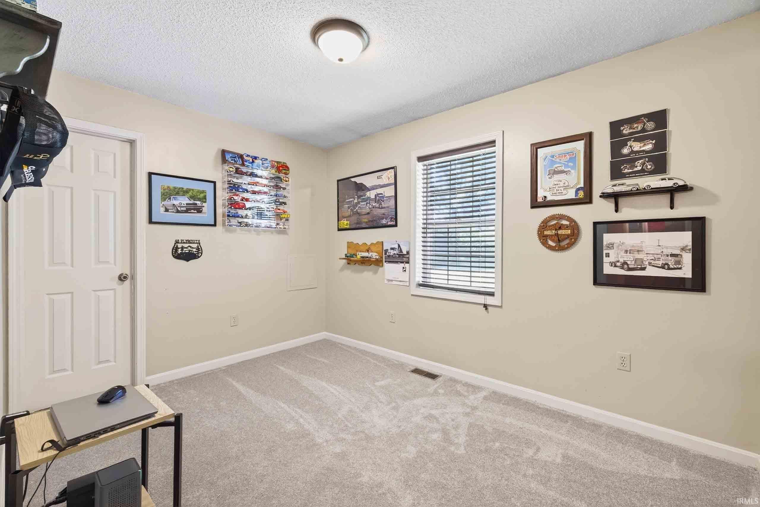 311 E Parkwood Drive