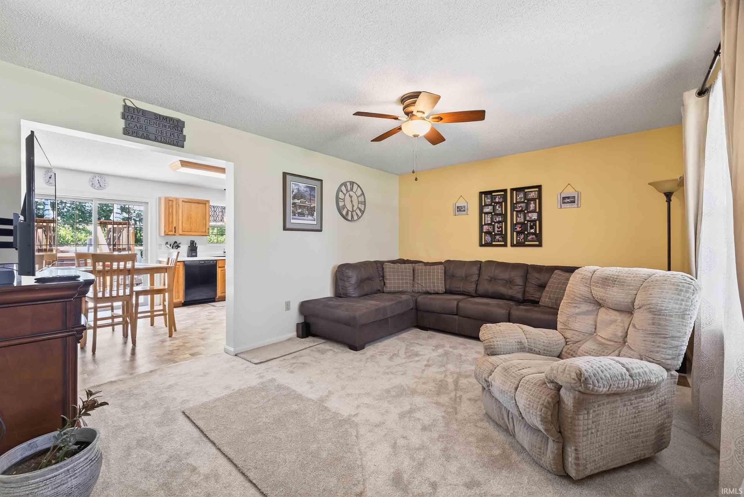 311 E Parkwood Drive